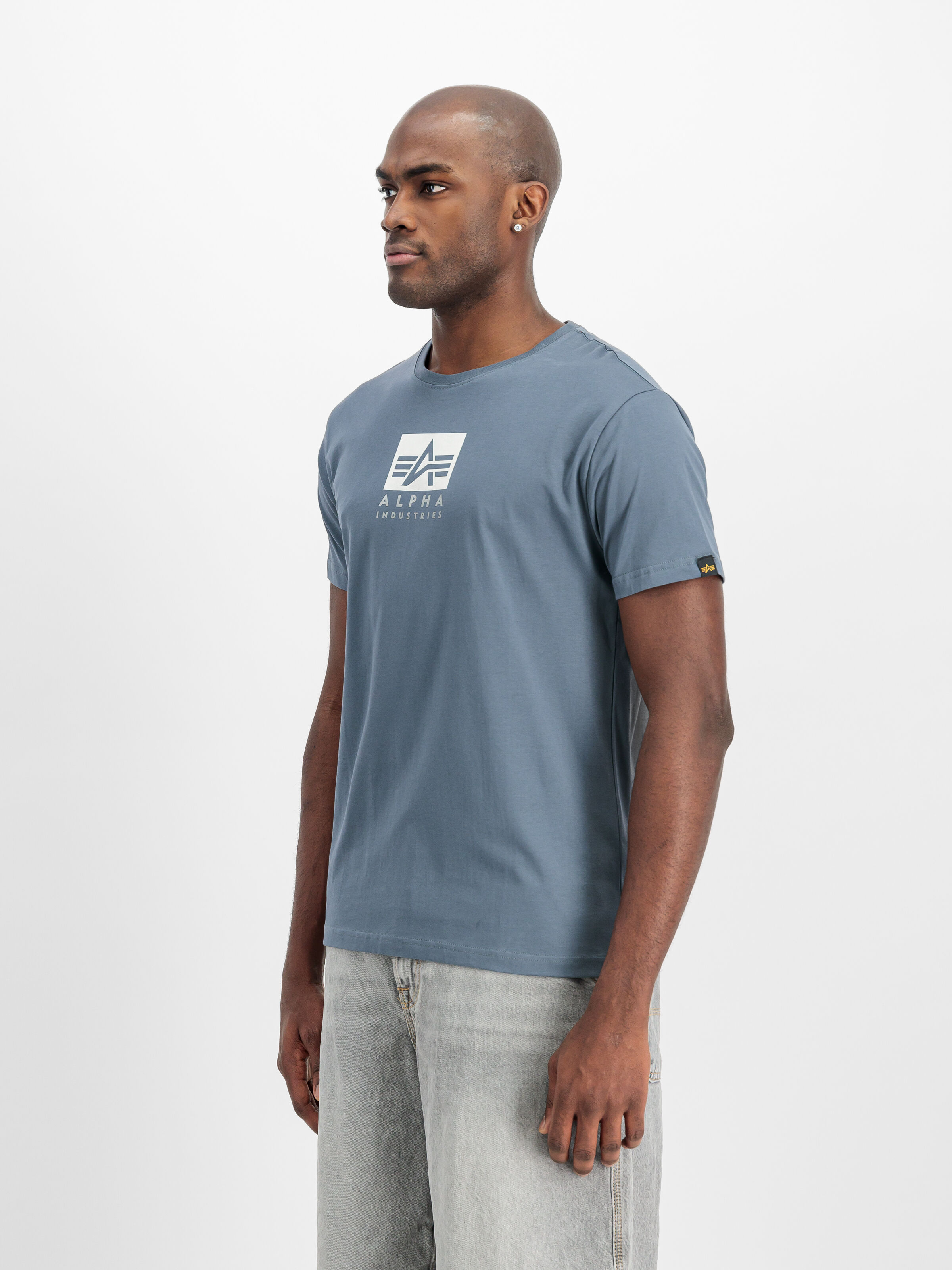 Satin Logo T-Shirt denim blue 148513_439_2_model_00002_160479