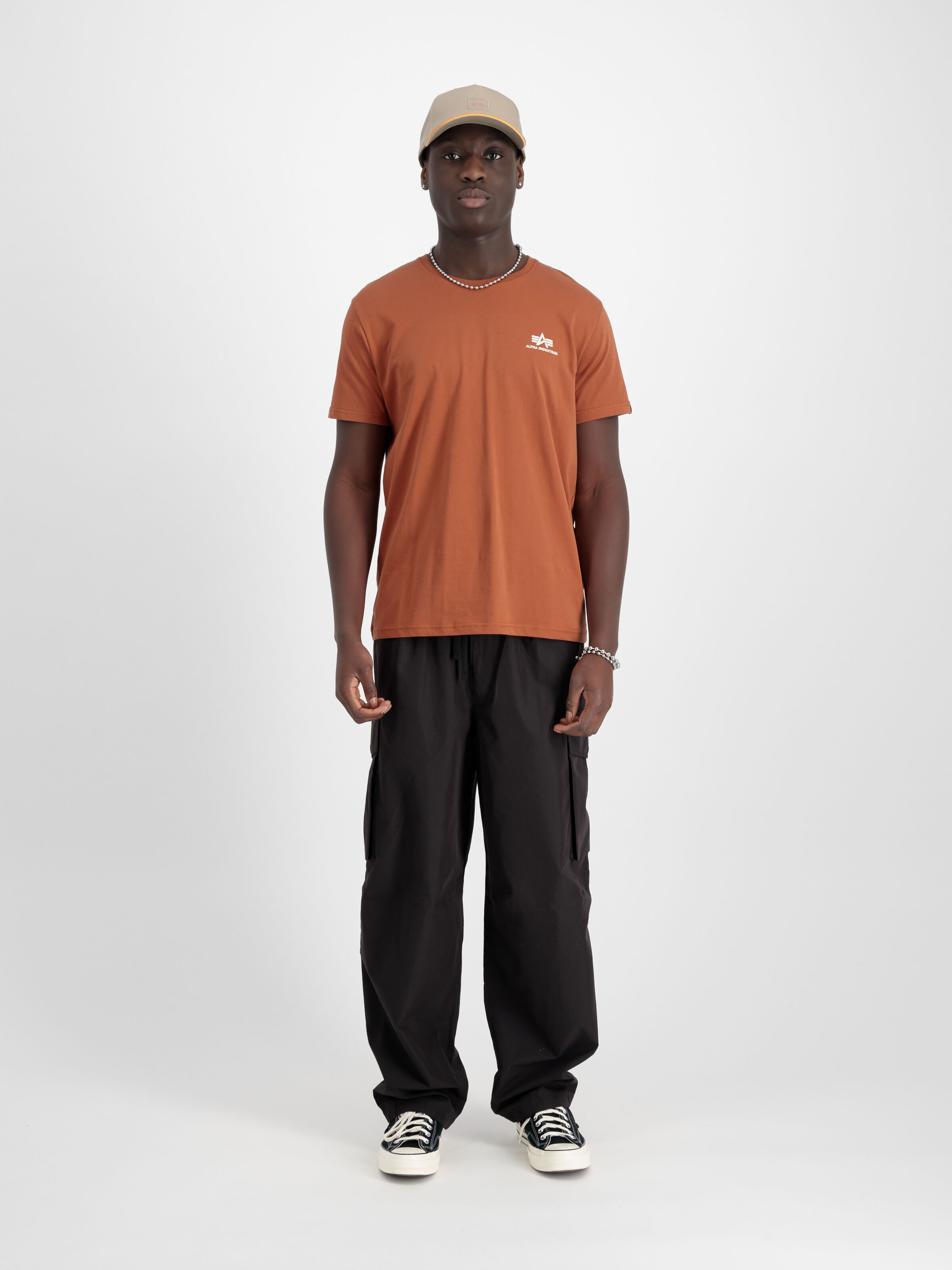 Basic Small Logo T-Shirt hazel brown 188505_709_2_model_00001_126410