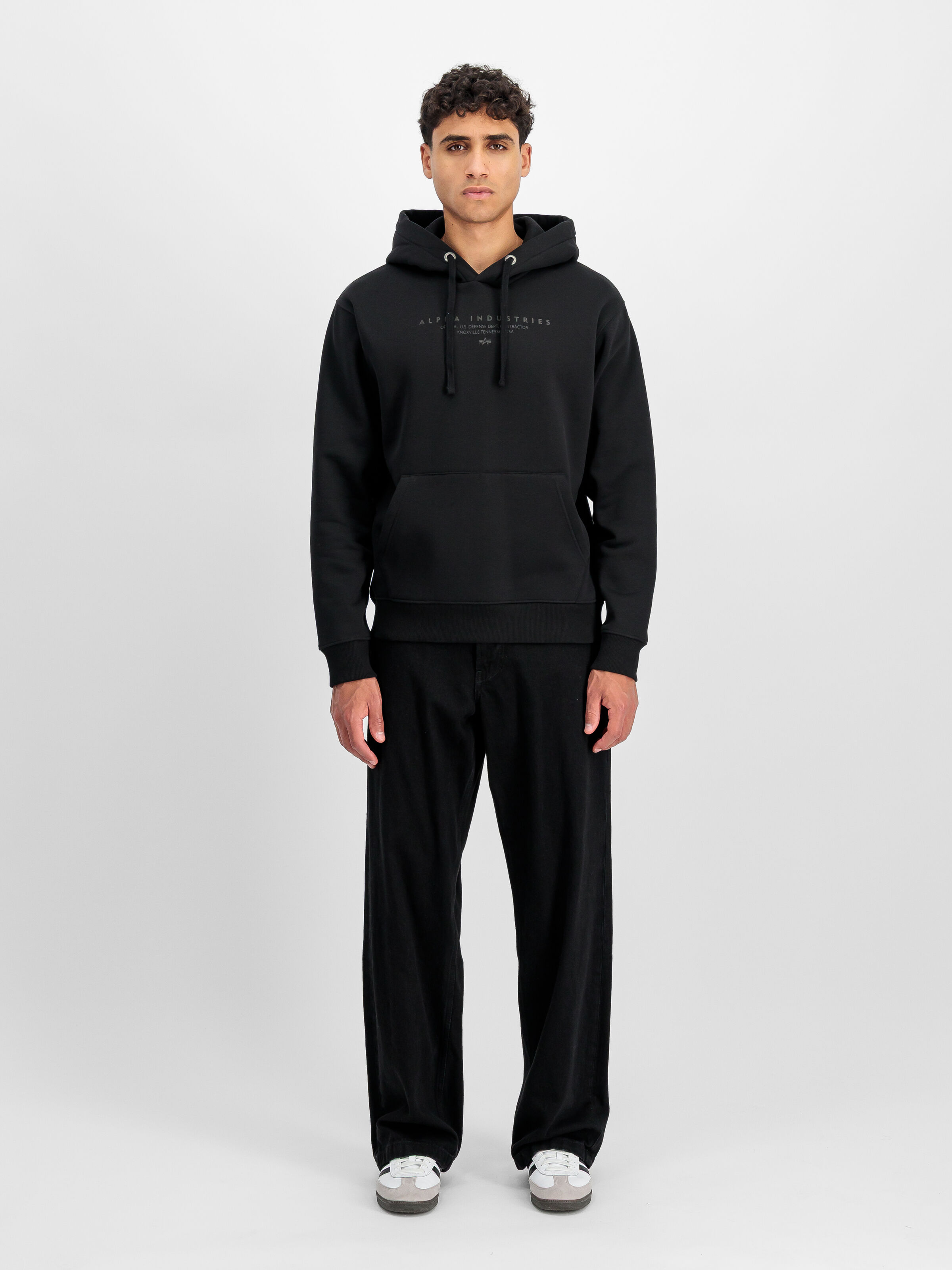 DTM Alpha Hoodie black 266349_03_2_model_00001_196240