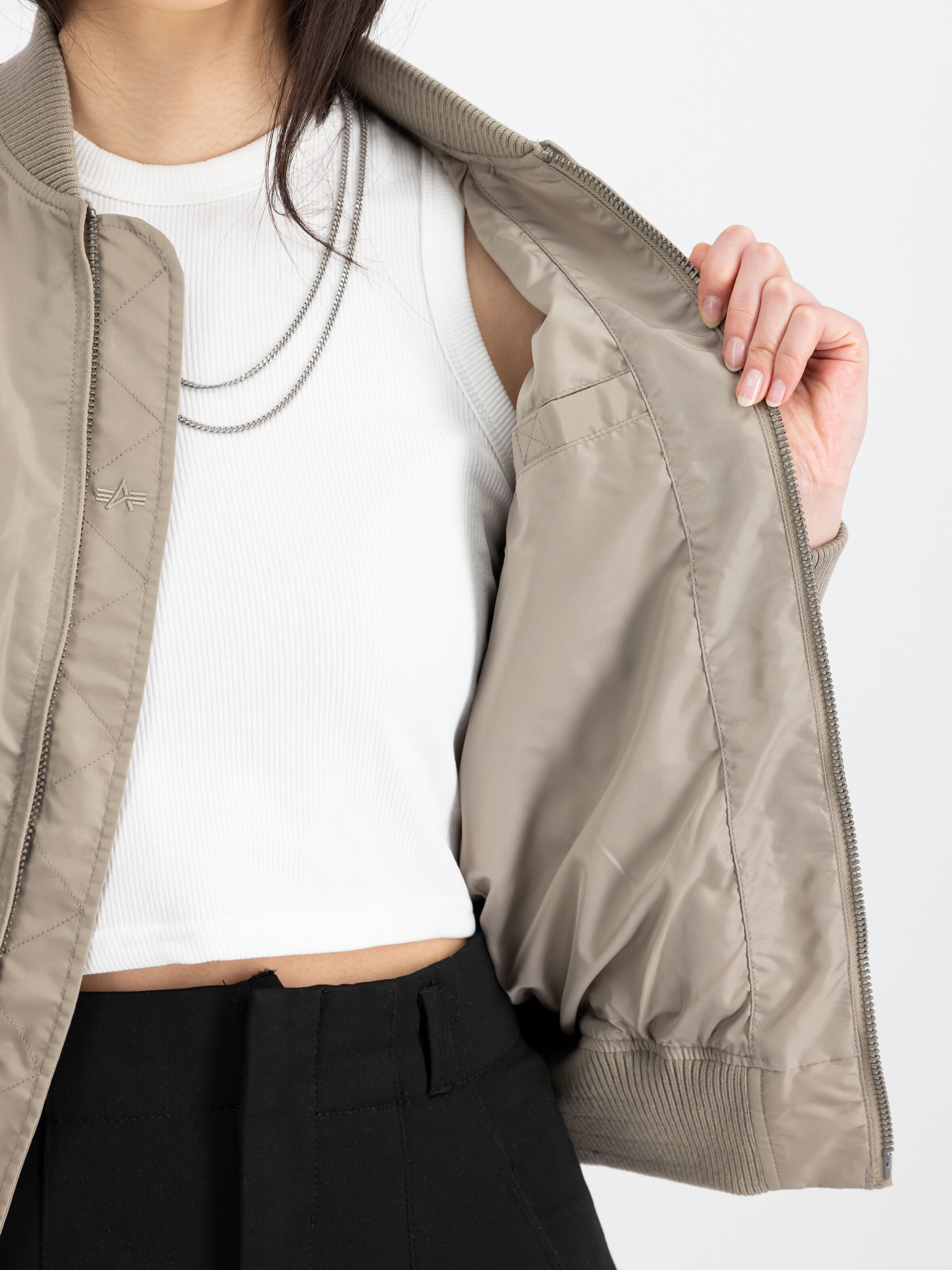 MA-1 TT Light Bomber Jacket Women vintage sand 141041_679_3_detail_00001_133752