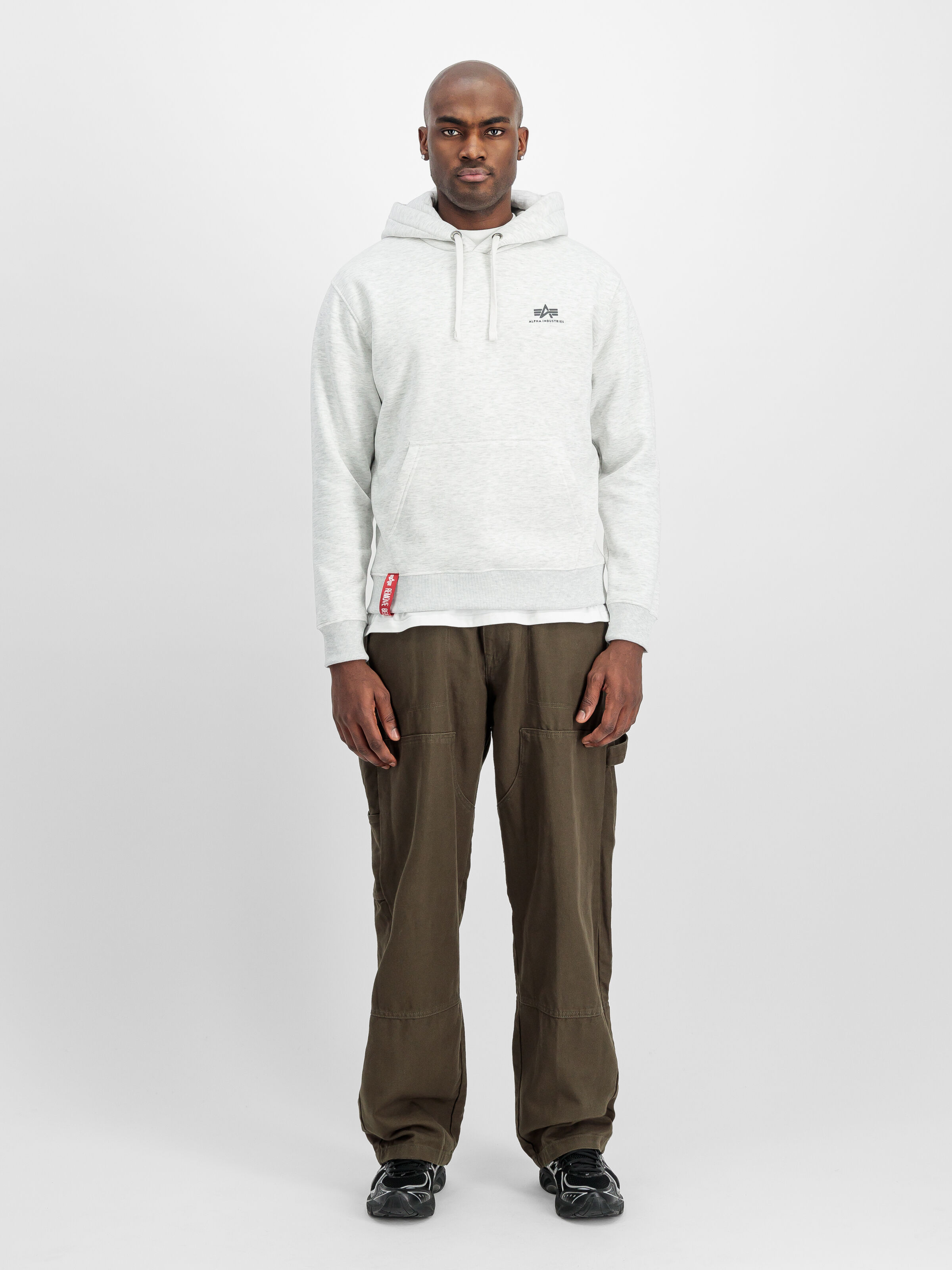 Basic Small Logo Hoodie pastel grey melange 196318_752_2_model_00001_159929