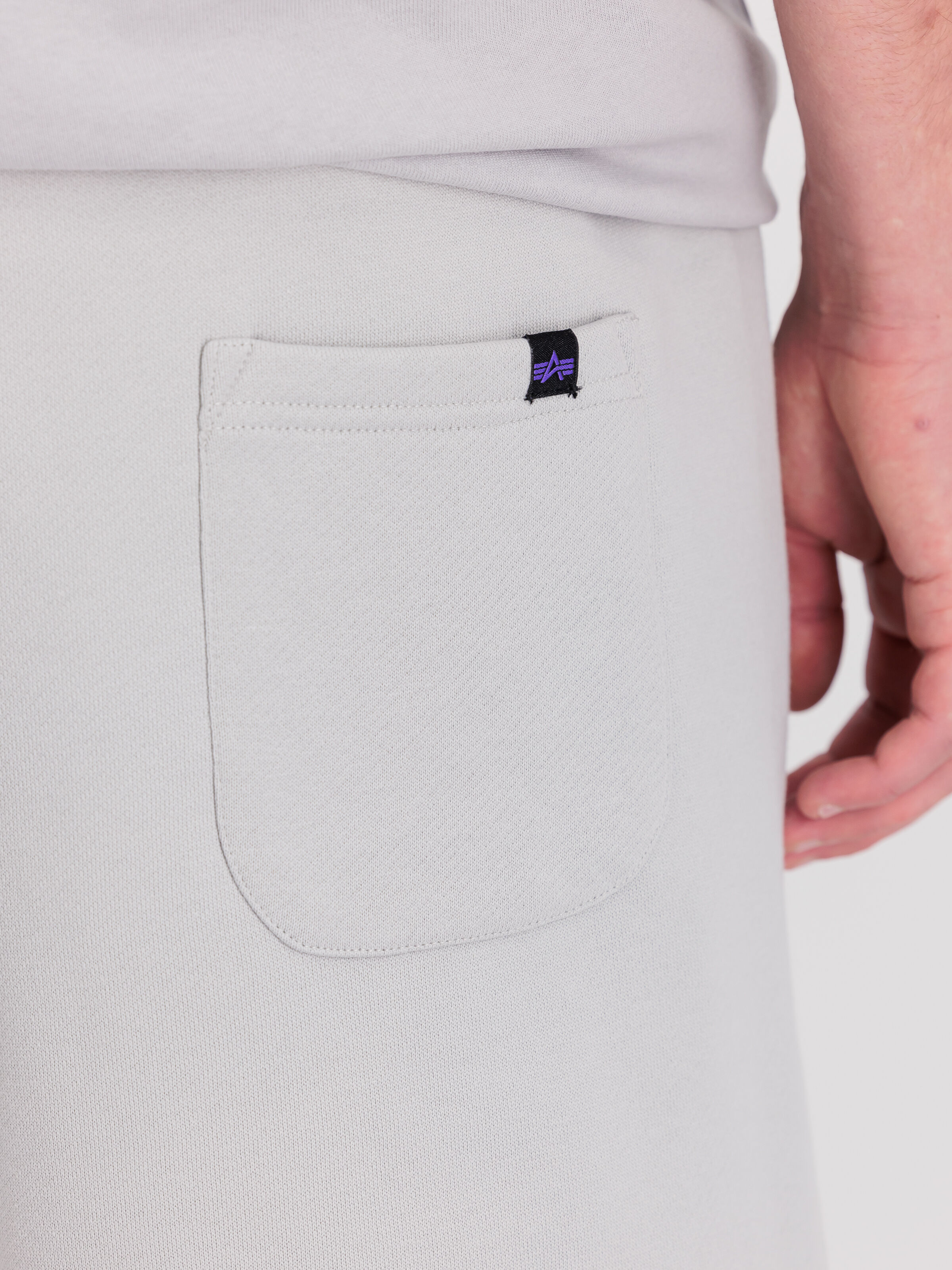 UV Jogger pastel grey 148360UV_666_3_detail_00001_113730