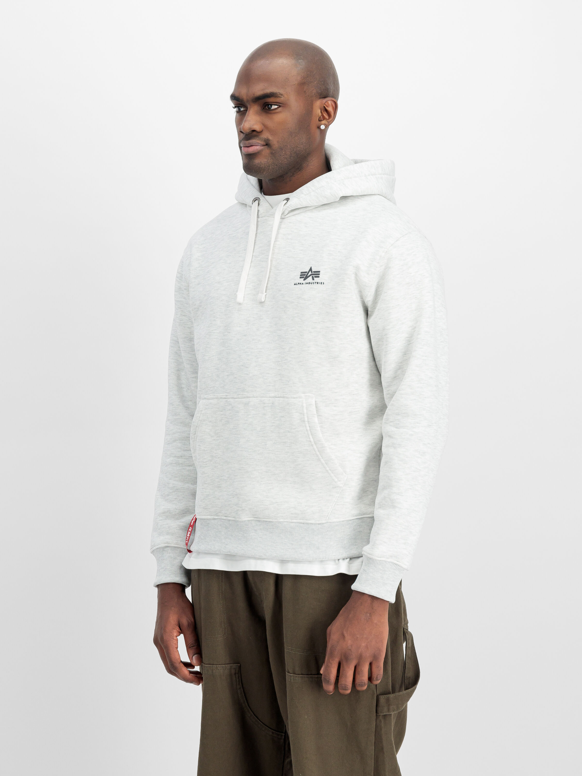 Basic Small Logo Hoodie pastel grey melange 196318_752_2_model_00002_159930