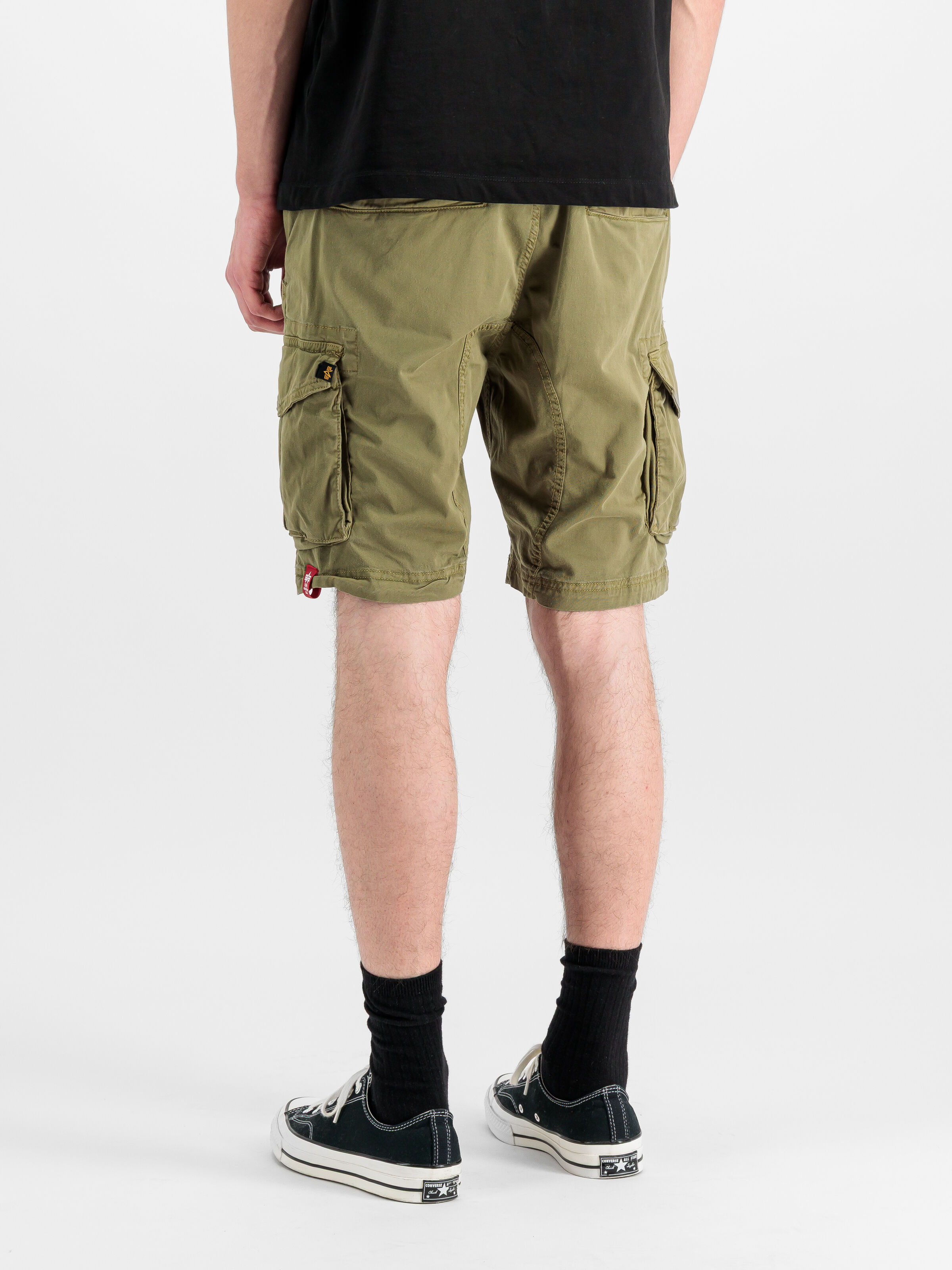 Cotton Twill Jogger Short olive 106251_11_2_model_00003_216680