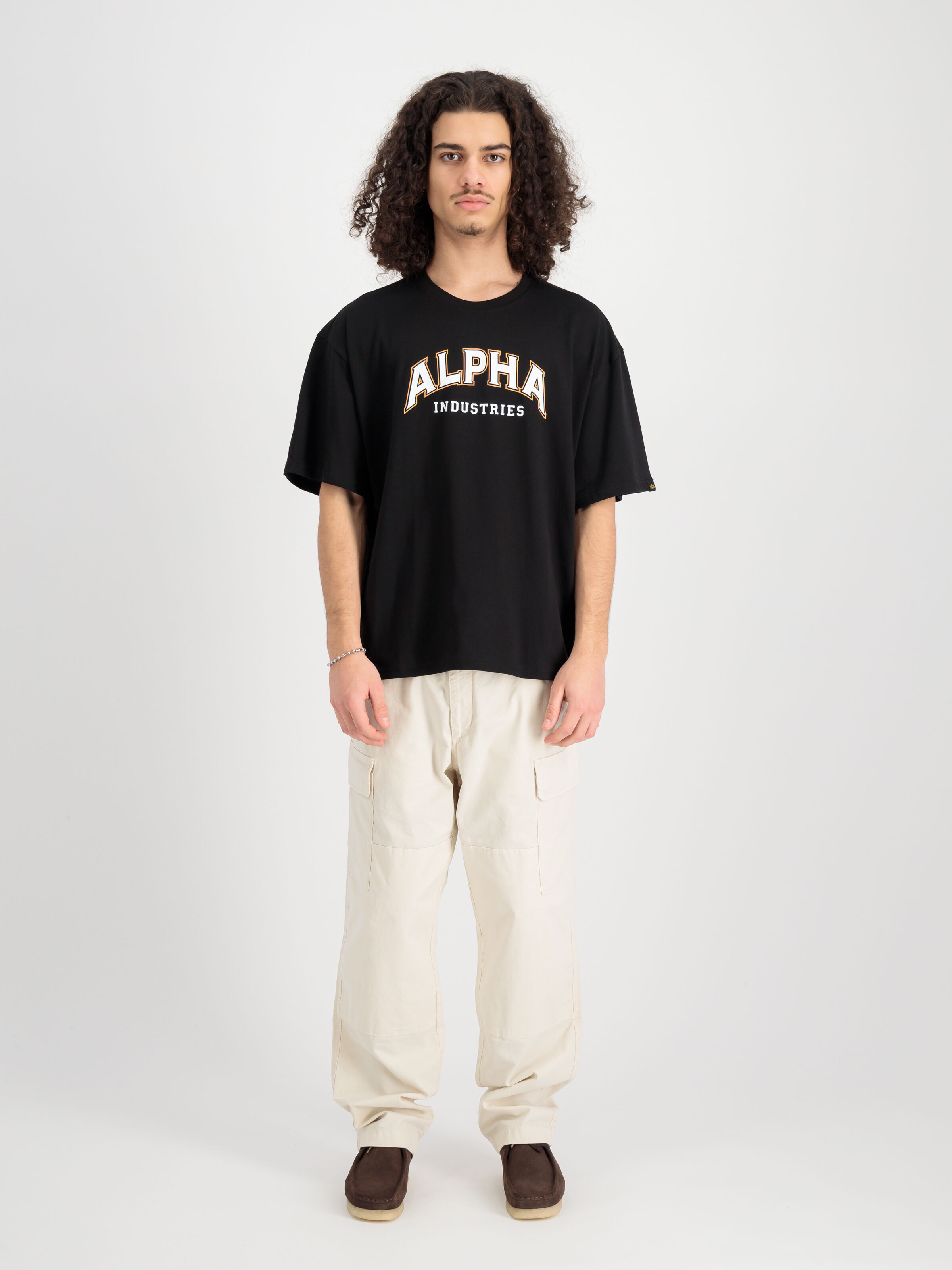 College T-Shirt black 146501_03_2_model_00001_149517