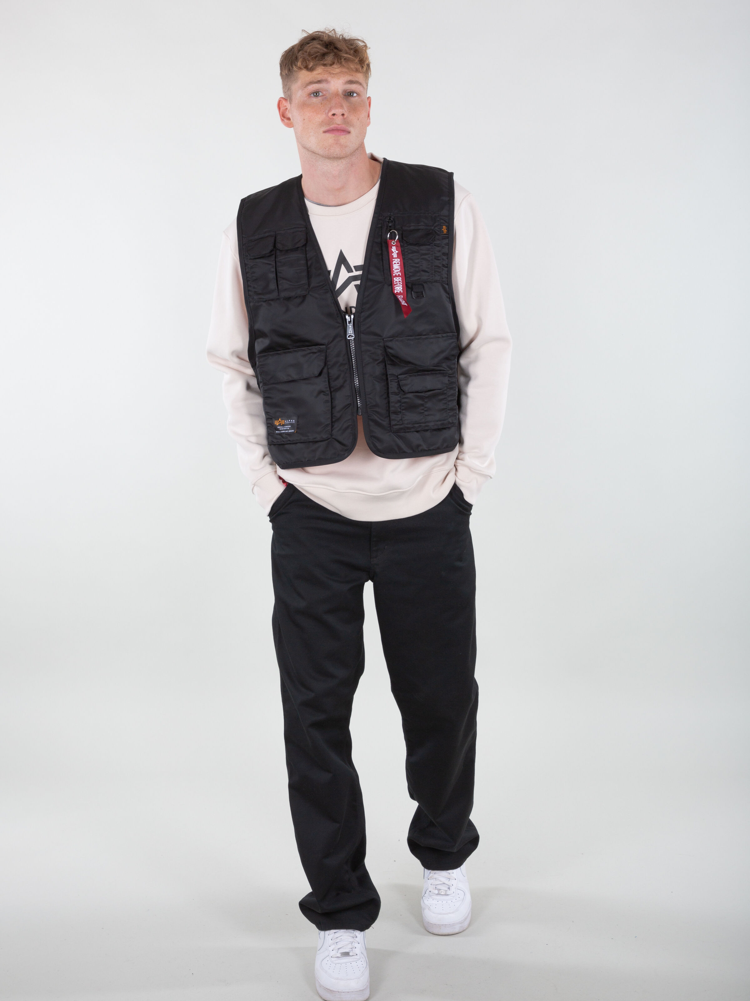 Utility Vest black 118114_03_alpha_industries_utility_vest_003_182013
