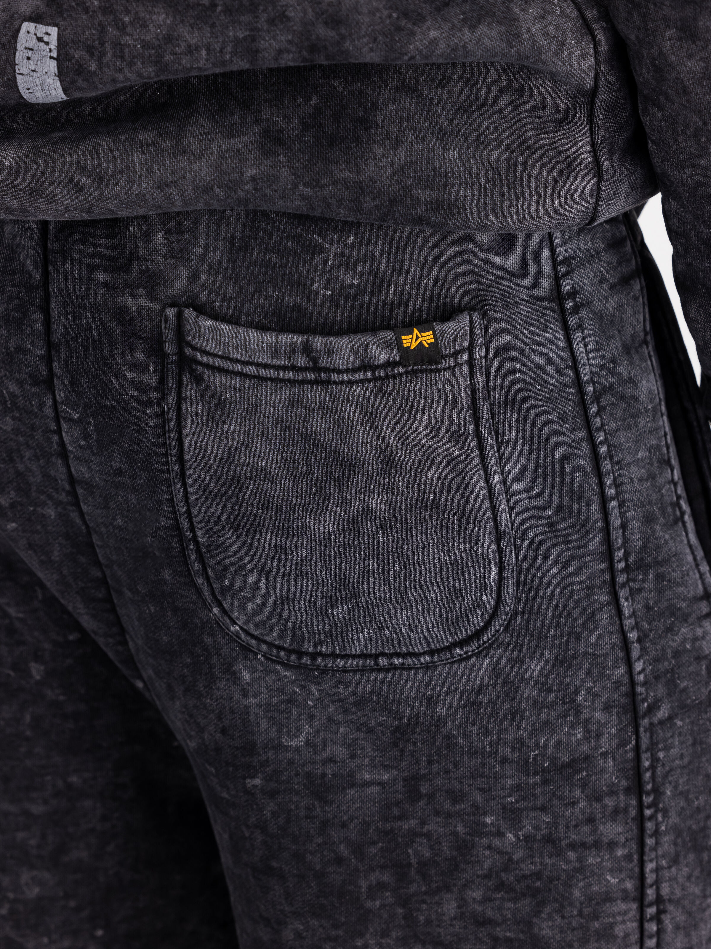 Vintage Basic Small Logo Jogger black 258361_03_3_detail_00002_164145