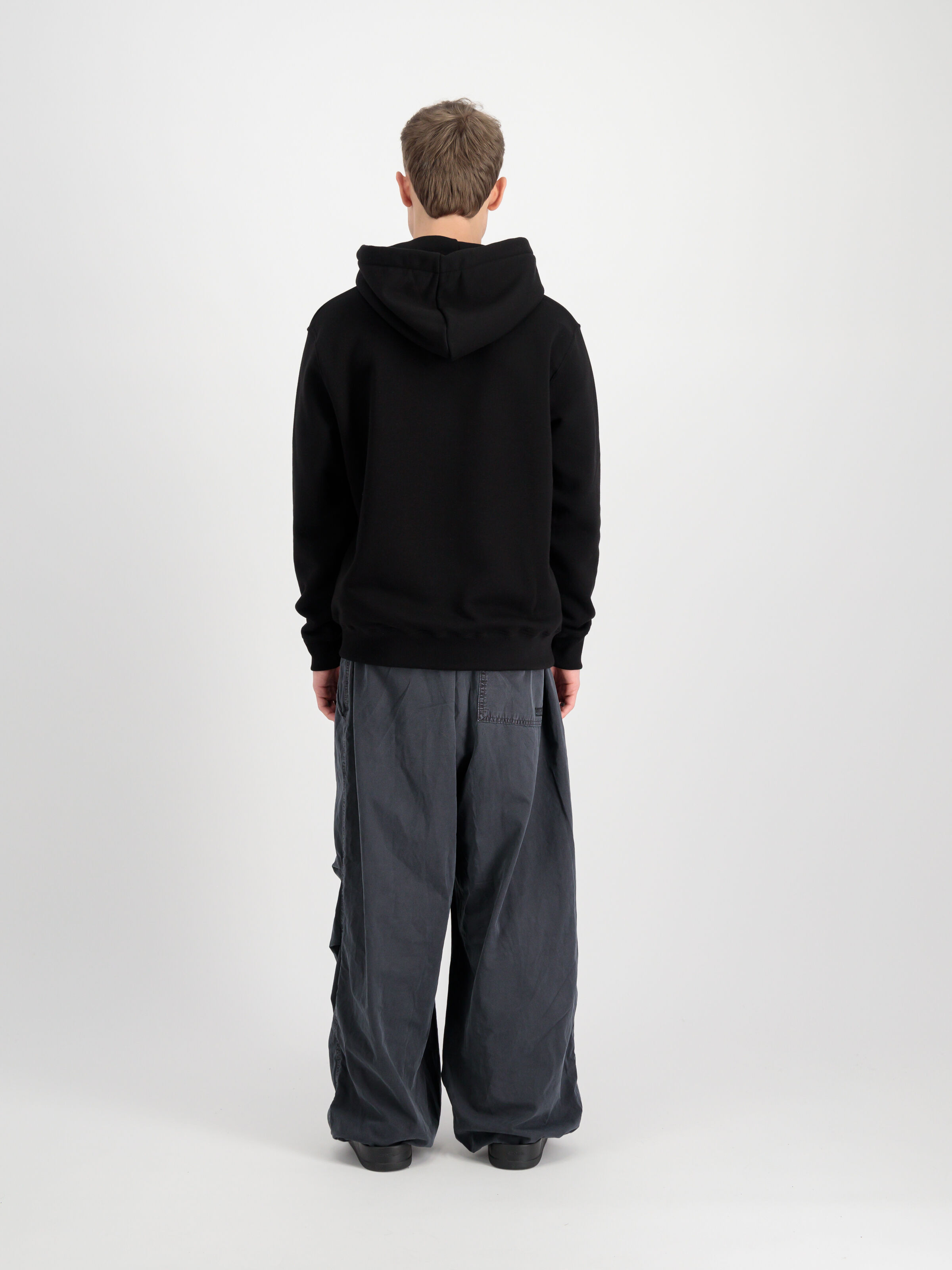 Basic Carbon Hoodie black/gold 146343_365_2_model_00002_129853