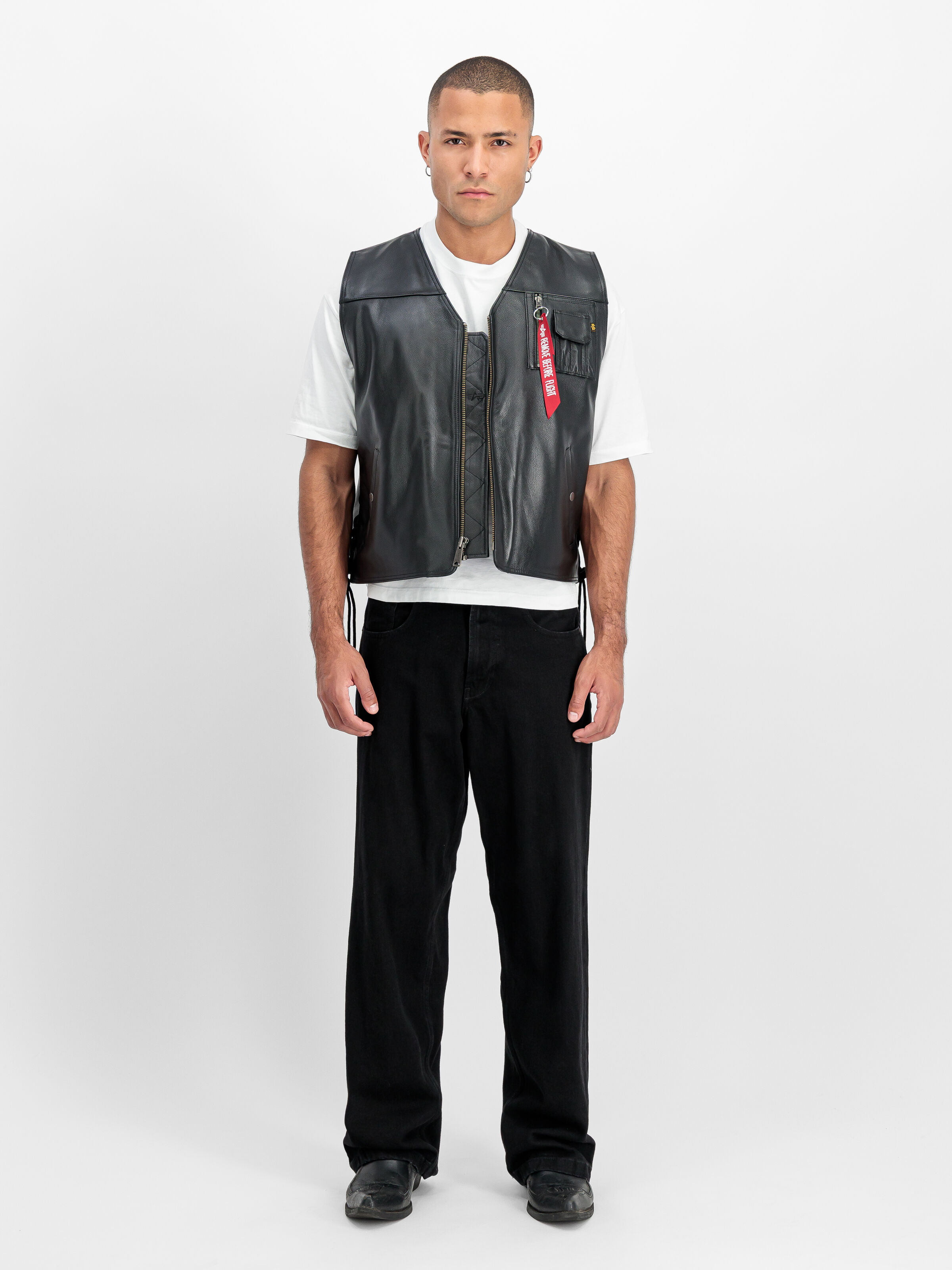 X-Force Leather Vest black 266108_03_2_model_00001_210273