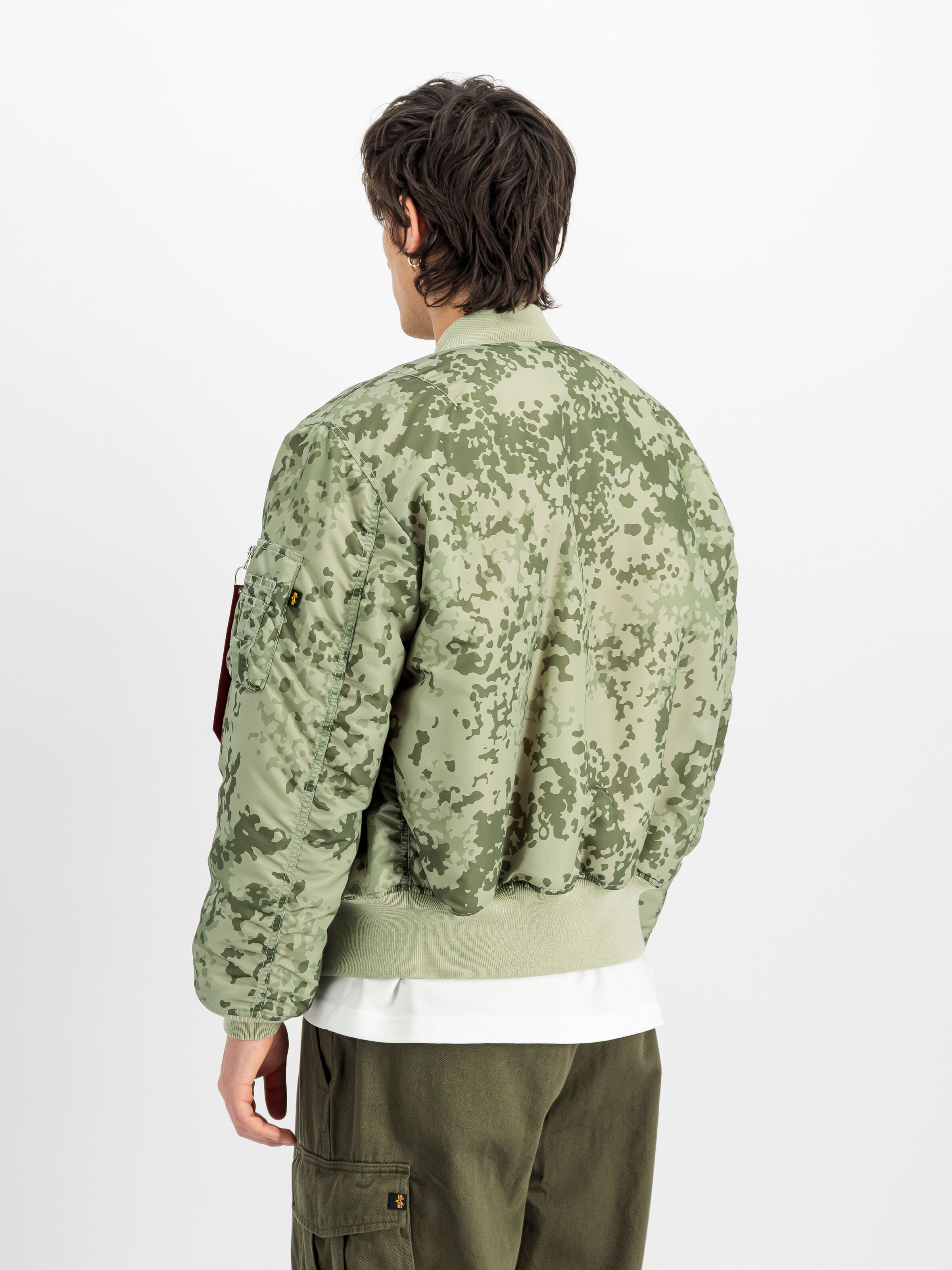 MA-1 Camo Heritage Bomber Jacket M48 forest camo 100101C_905_2_model_00004_231682