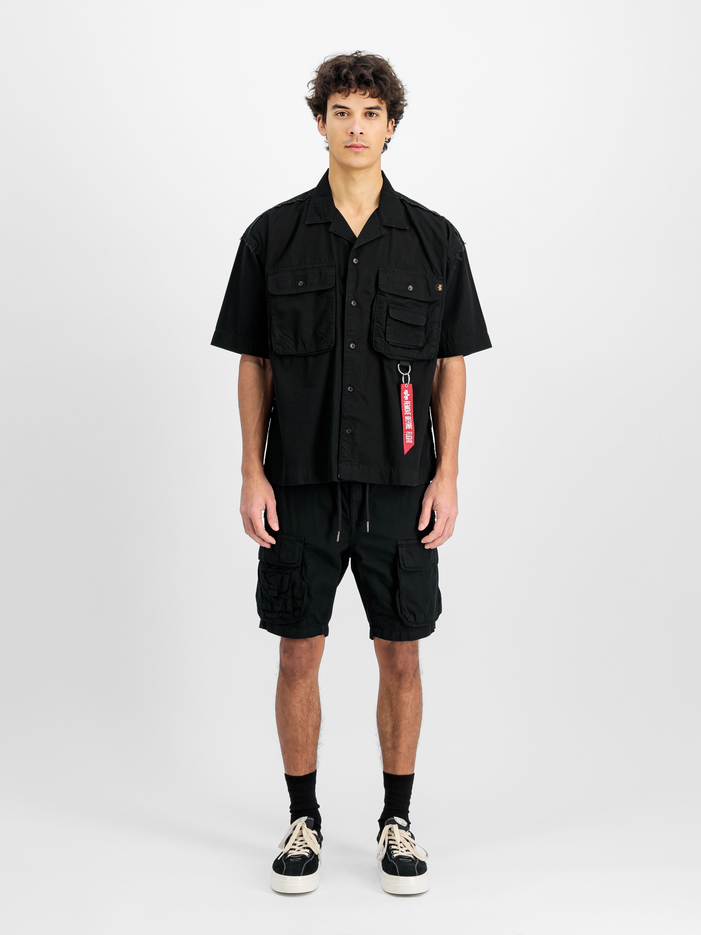 Aloha Safari Short black 156255_03_2_model_00001_143795