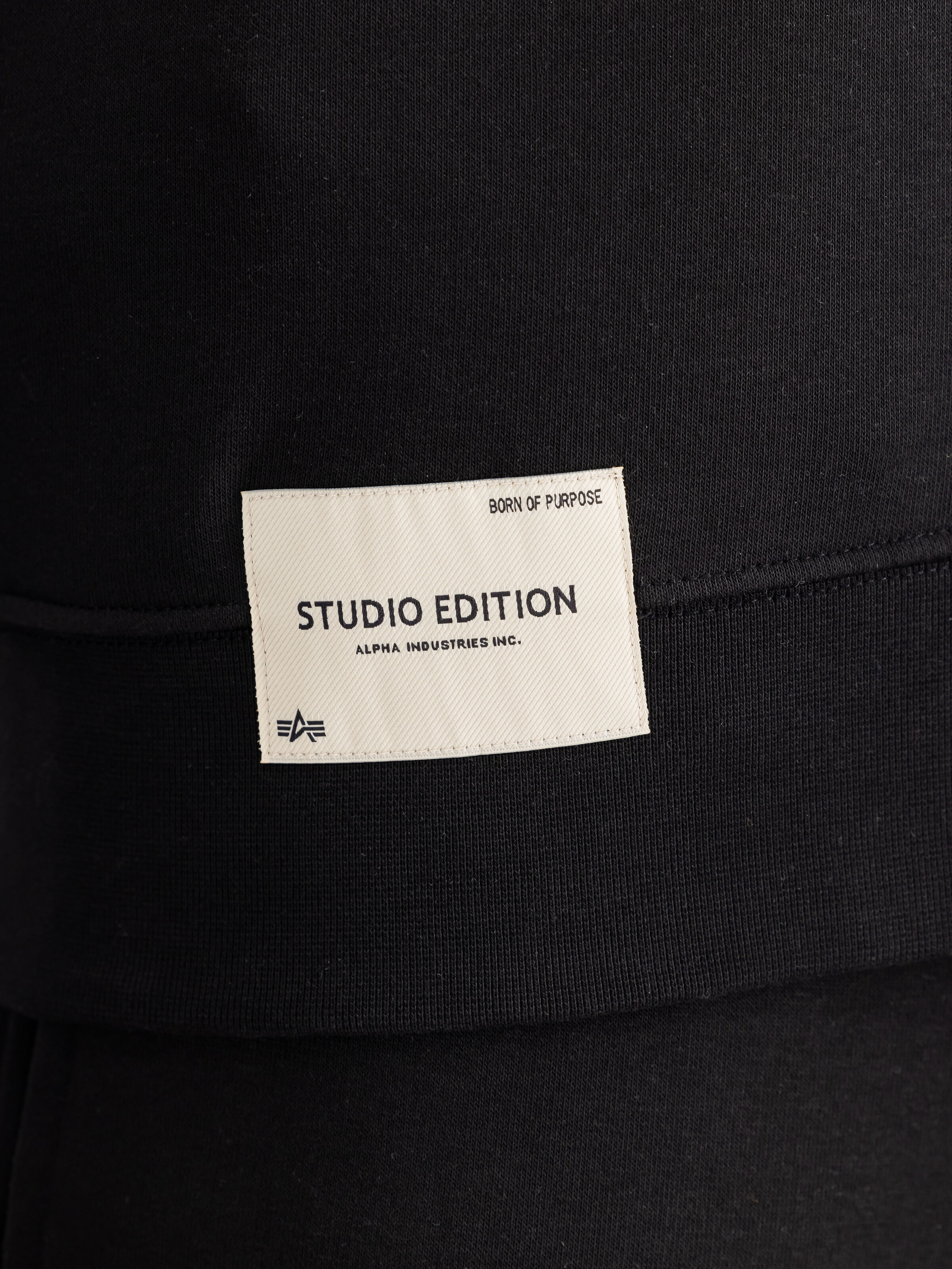 Studio Edition Hoodie black 156335_03_3_detail_00001_167204