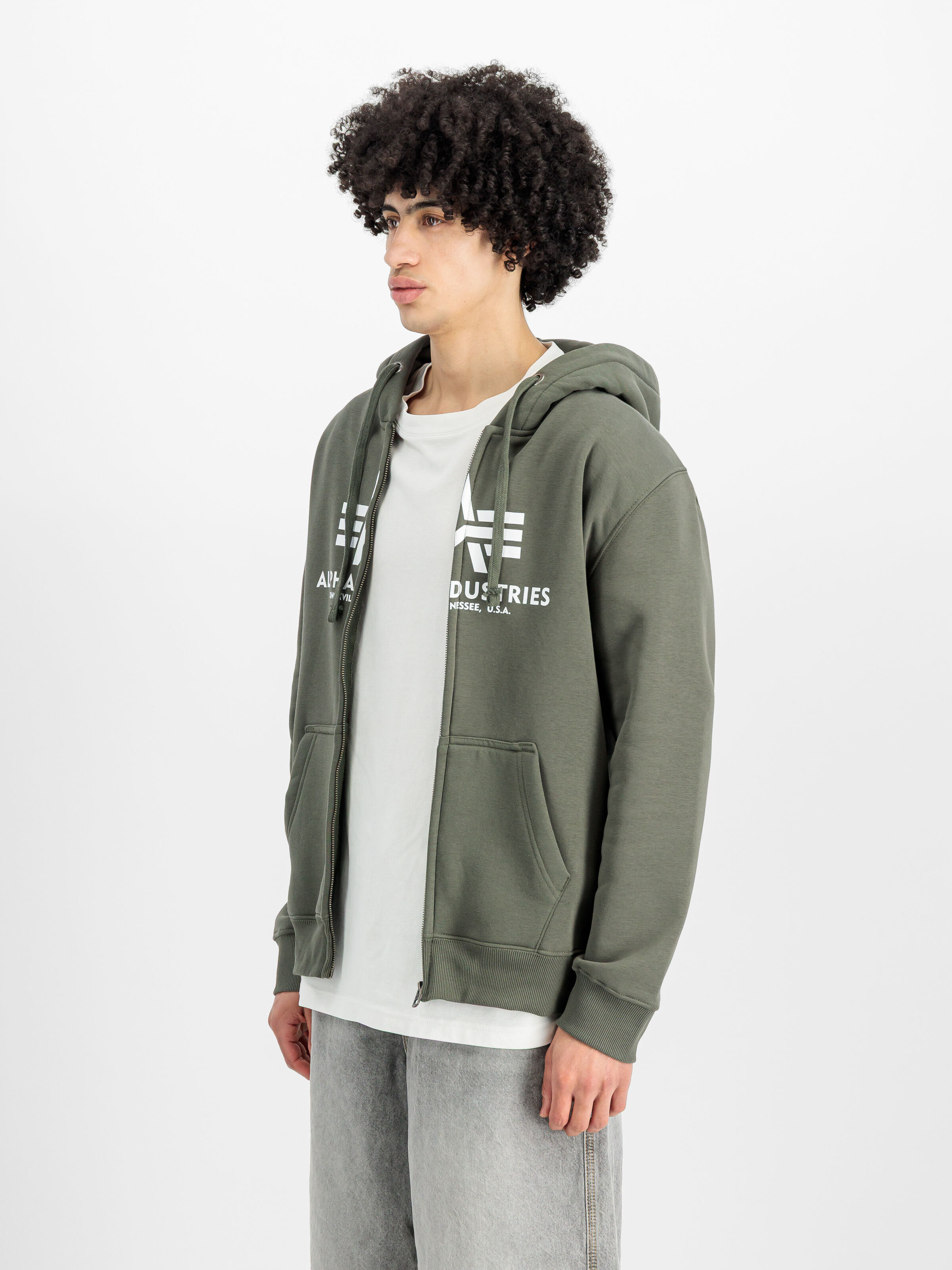 Basic Big Logo Zip Hoodie dark olive 178325_142_2_model_00002_155788