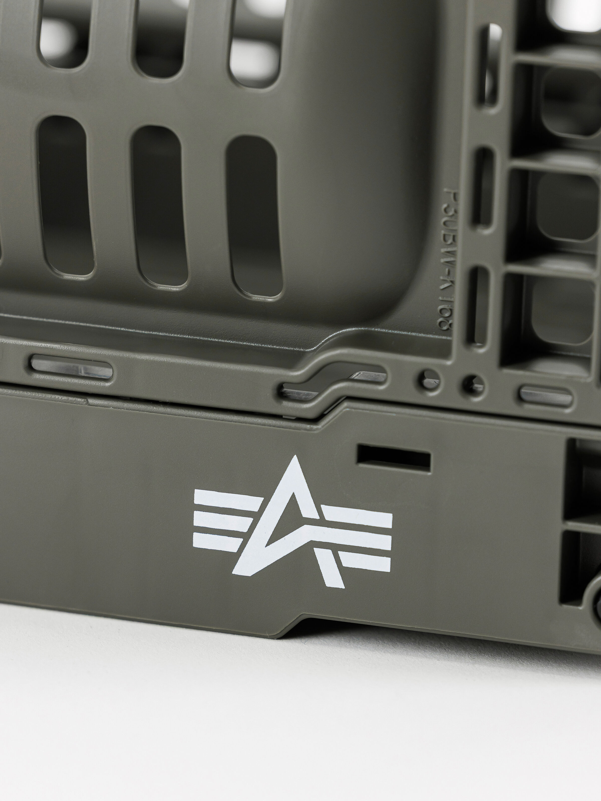 Alpha Flying A Logo Foldable Basket sage-green 266971_01_3_detail_00001_200262