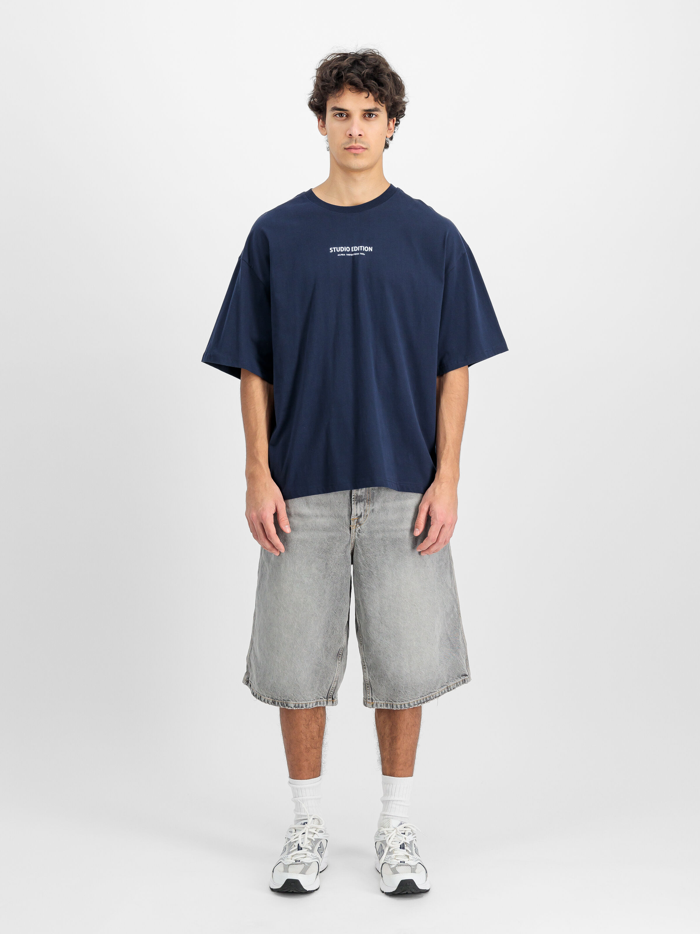 Studio Edition Backprint T-Shirt ultra navy 156553_697_2_model_00001_139005