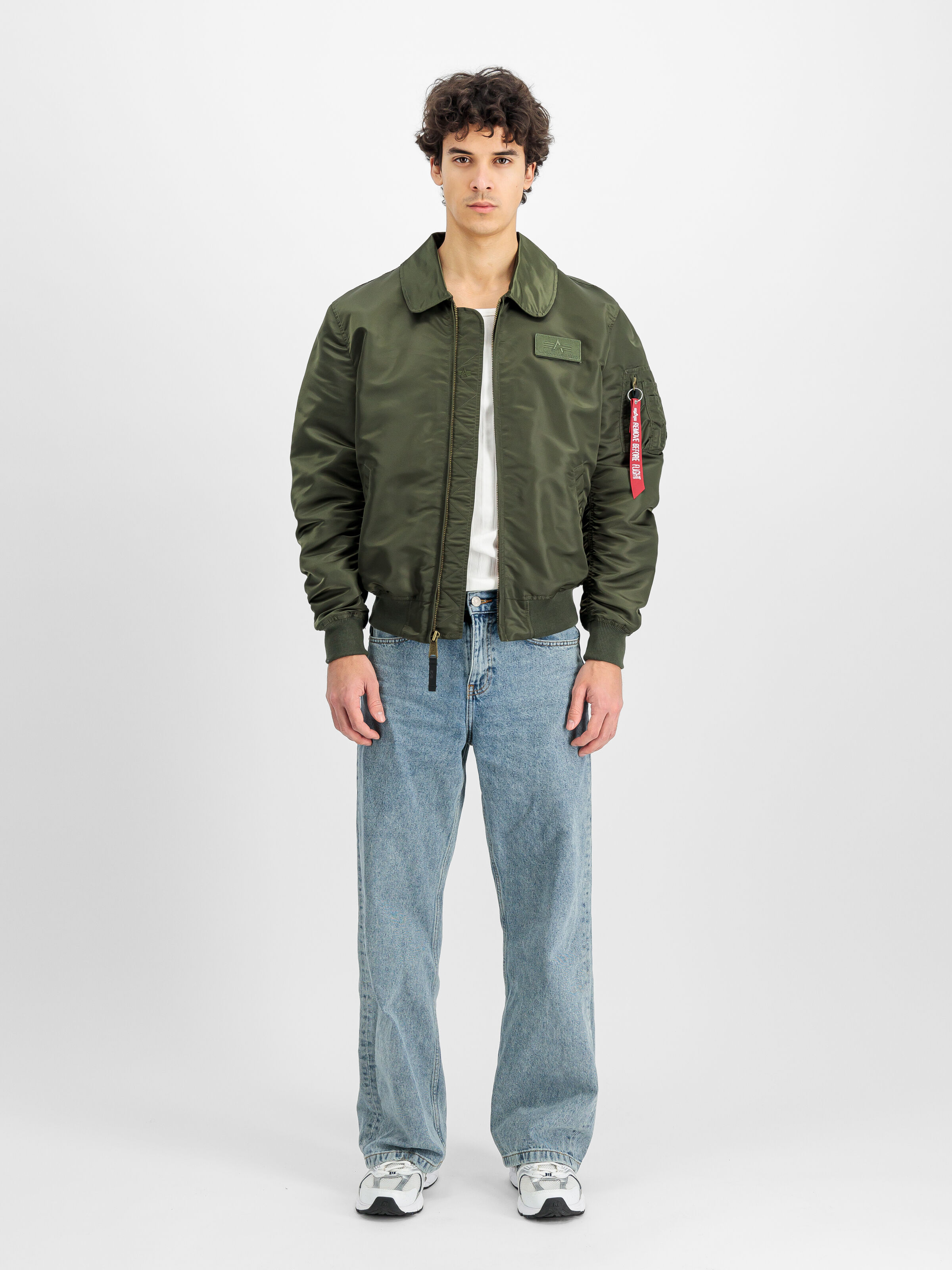 Flying Tigers CWU Light Bomber Jacket dark olive 156128_142_2_model_00001_144415