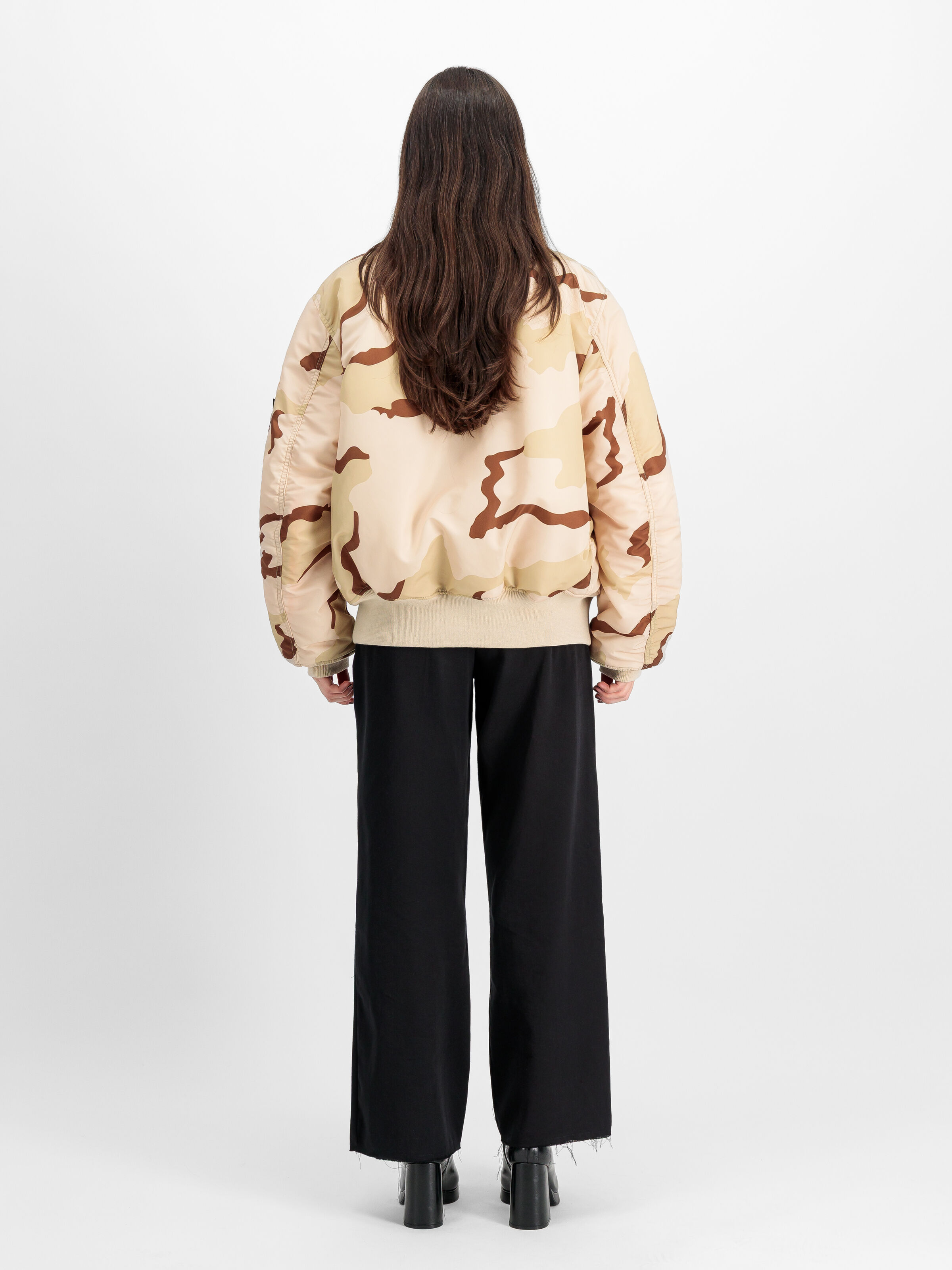 MA-1 Camo Heritage Bomber Jacket desert camo 91 100101C_99_2_model_00005_213317