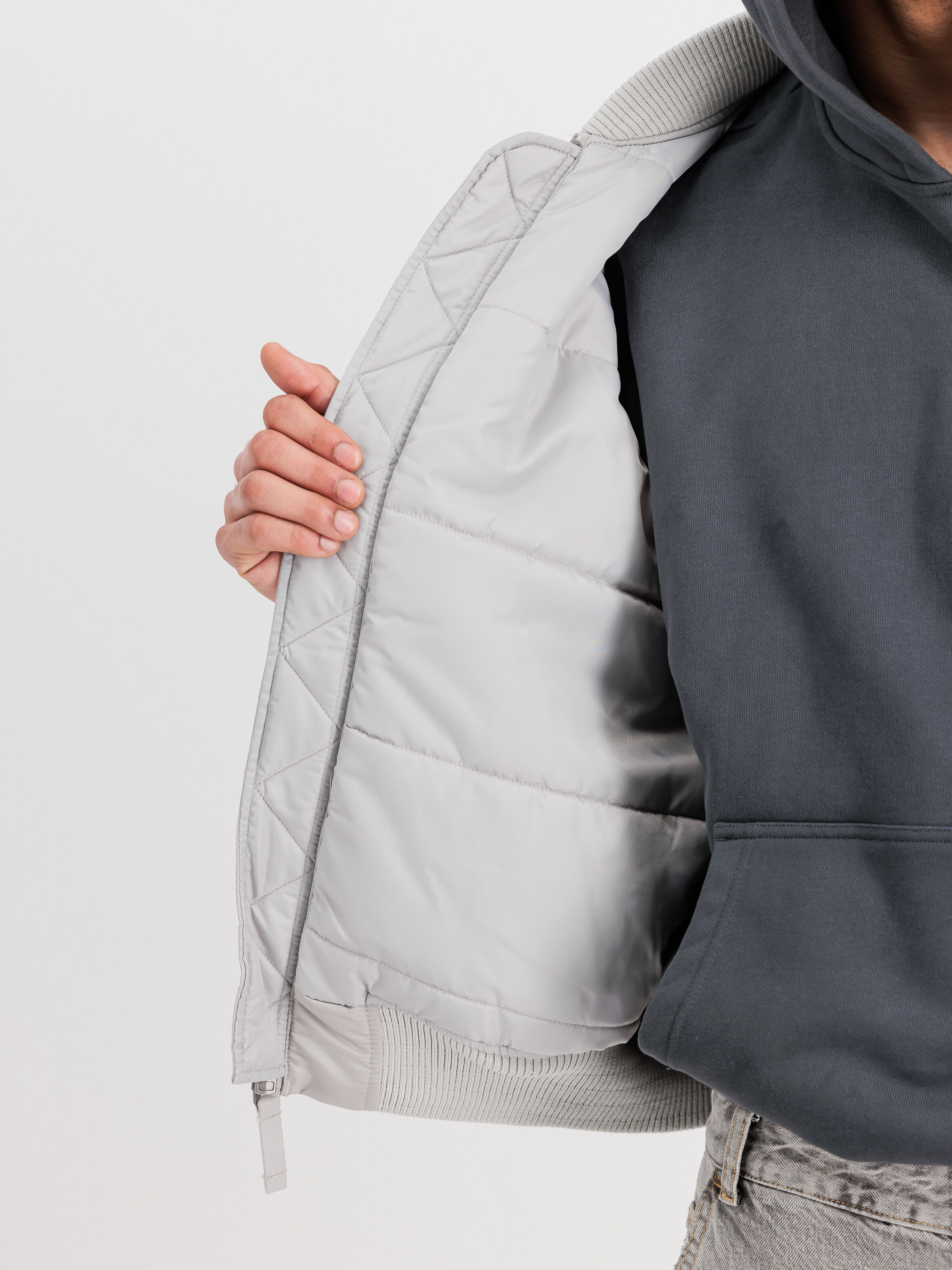 MA-1 VF 59 Bomber Jacket pastel grey 191118_666_3_detail_00001_125438