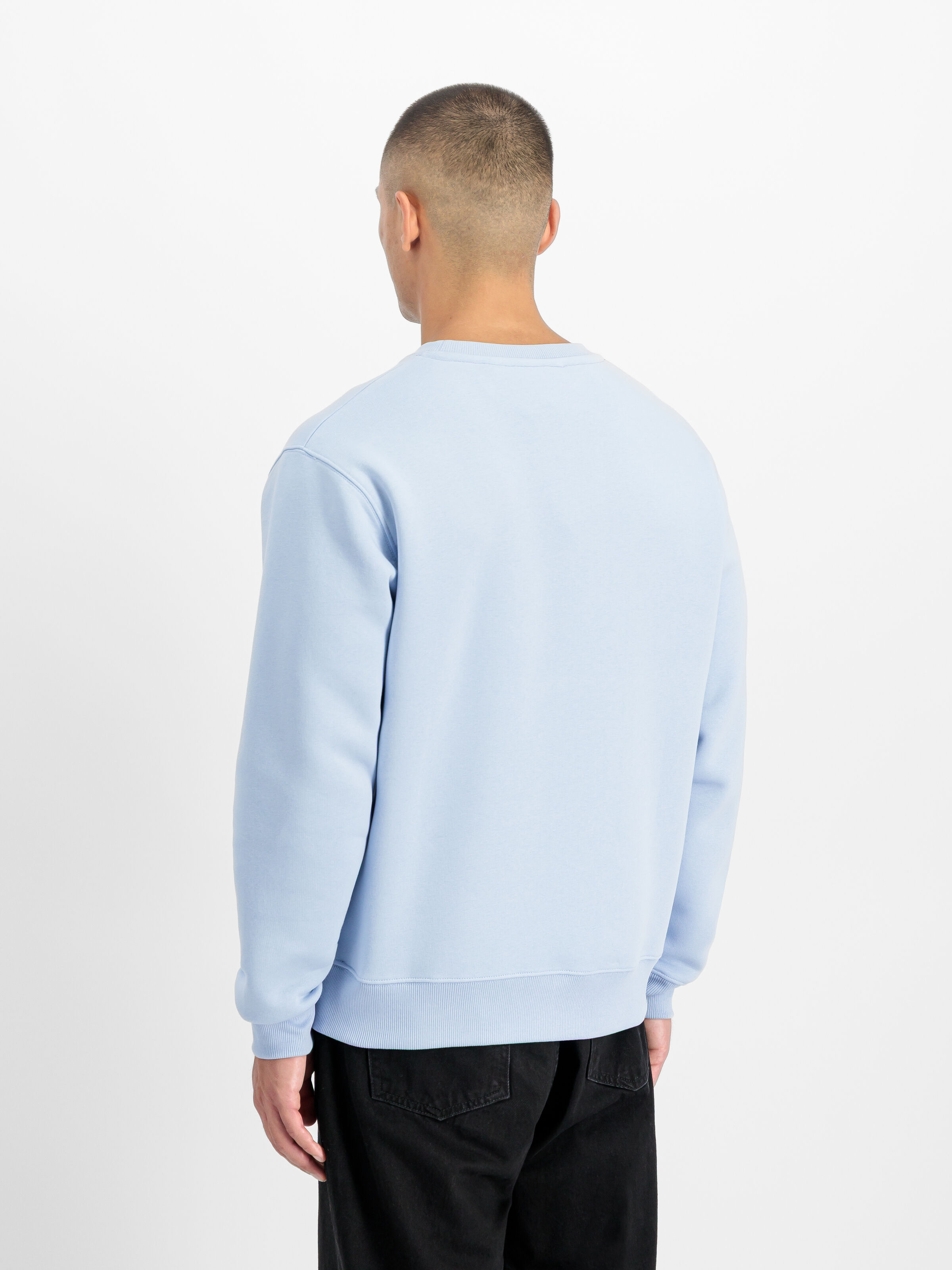 Foam Mid Logo Sweatshirt artic blue 266305_40_2_model_00003_198864