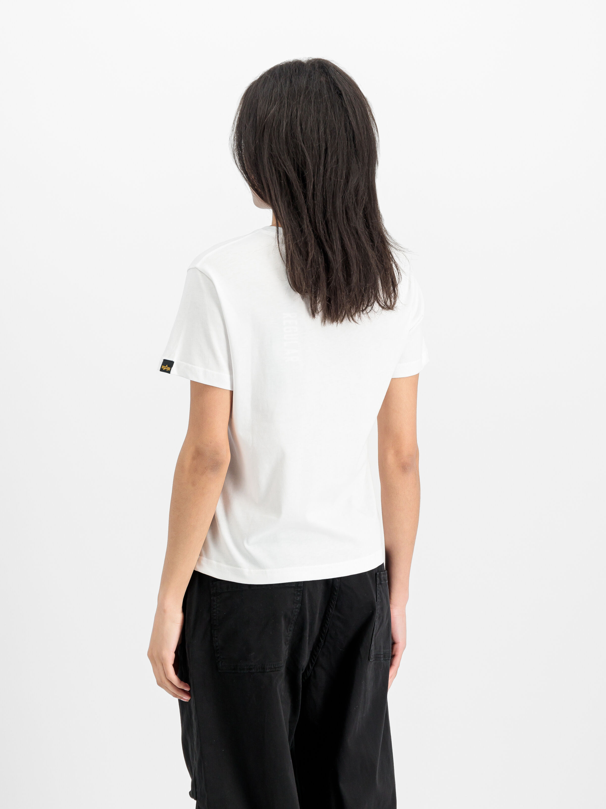 Basic Big Logo Puff Print T-Shirt Women white 258061_09_2_model_00003_165522