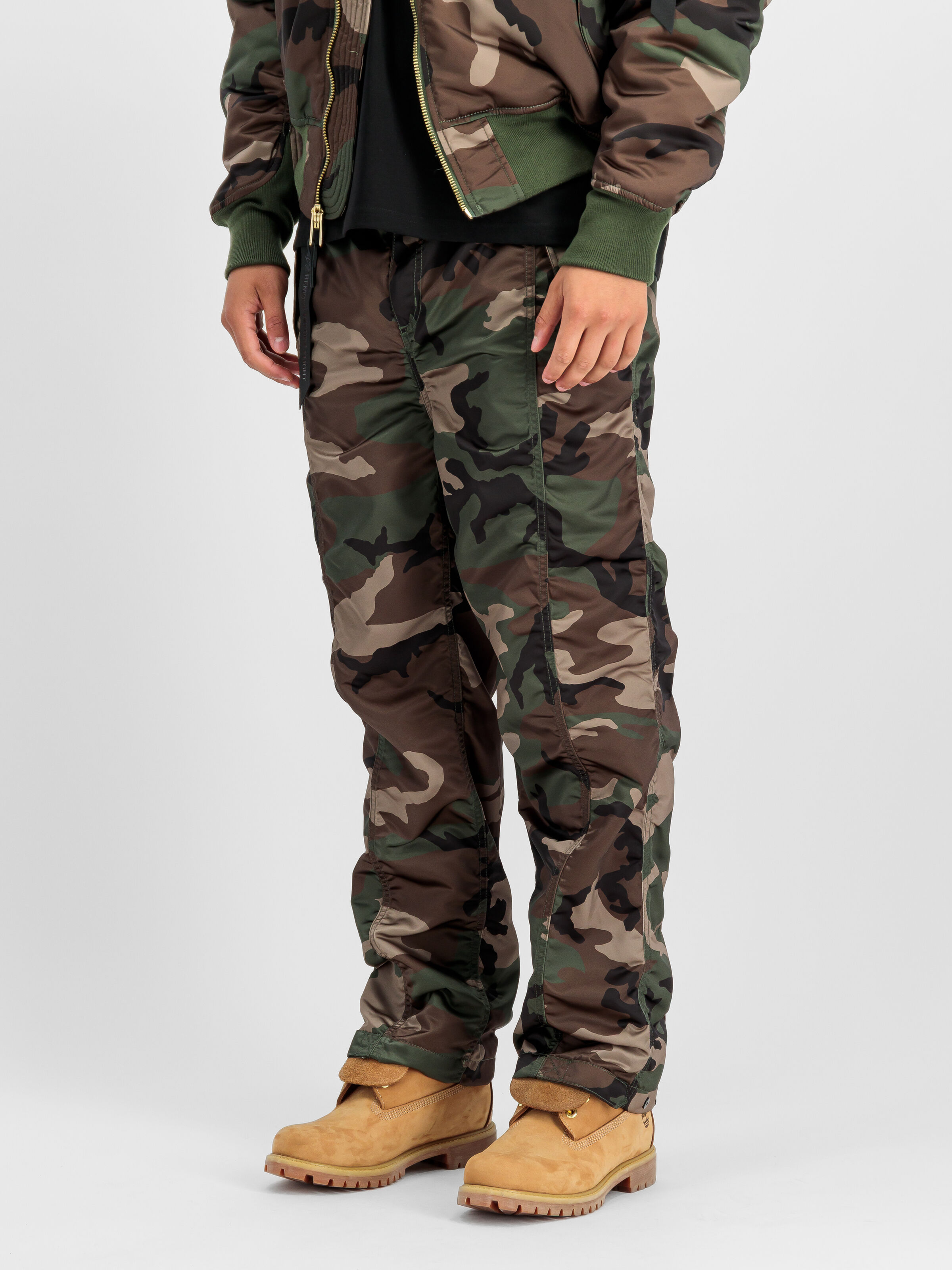 MA-1 Nylon Camo Pant wdl camo 65 758200C_408_2_model_00003_195654.jpg