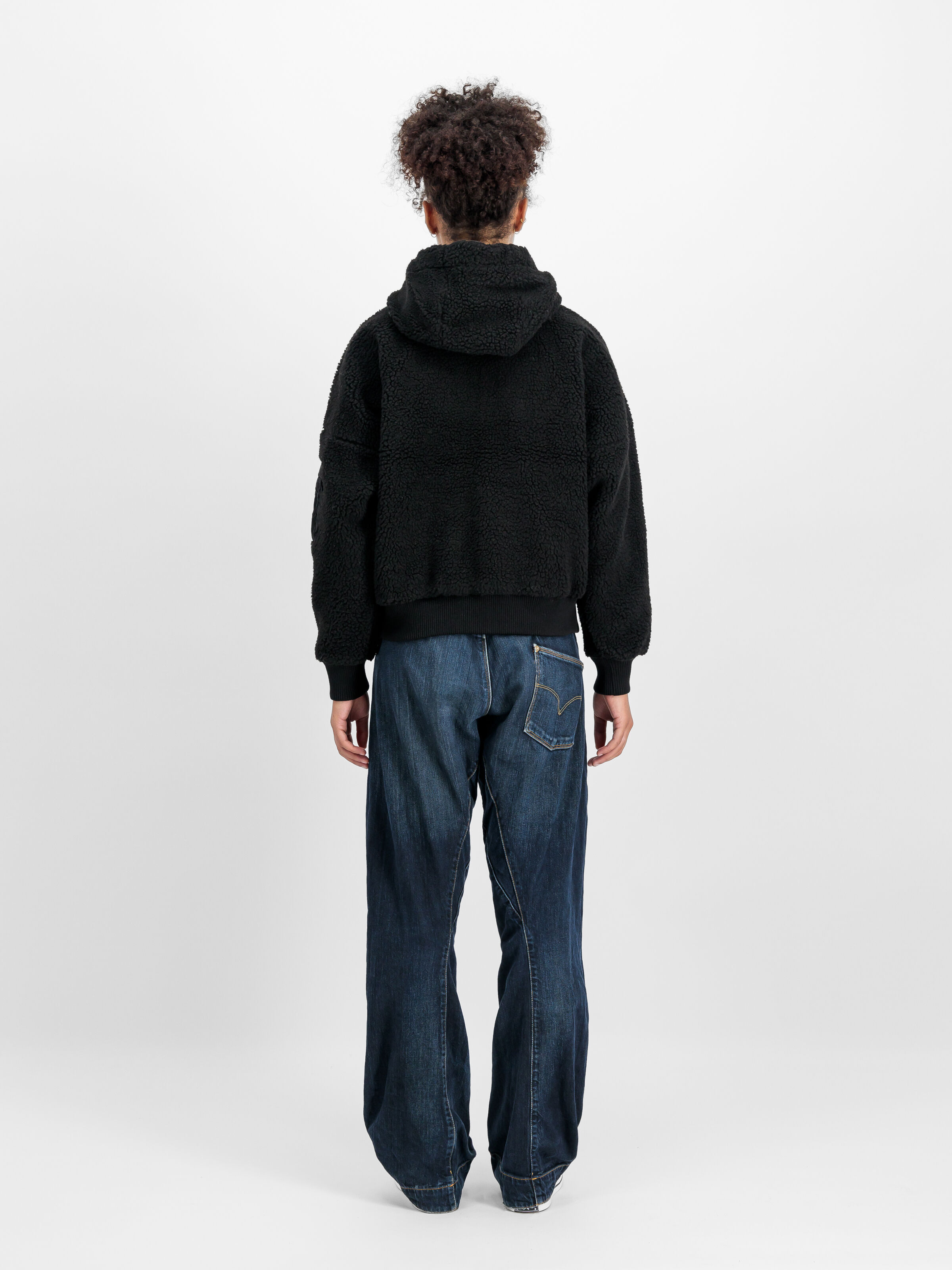 MA-1 Oversized Hooded Teddy Bomber Jacket Women black 118002_03_2_model_00002_112319