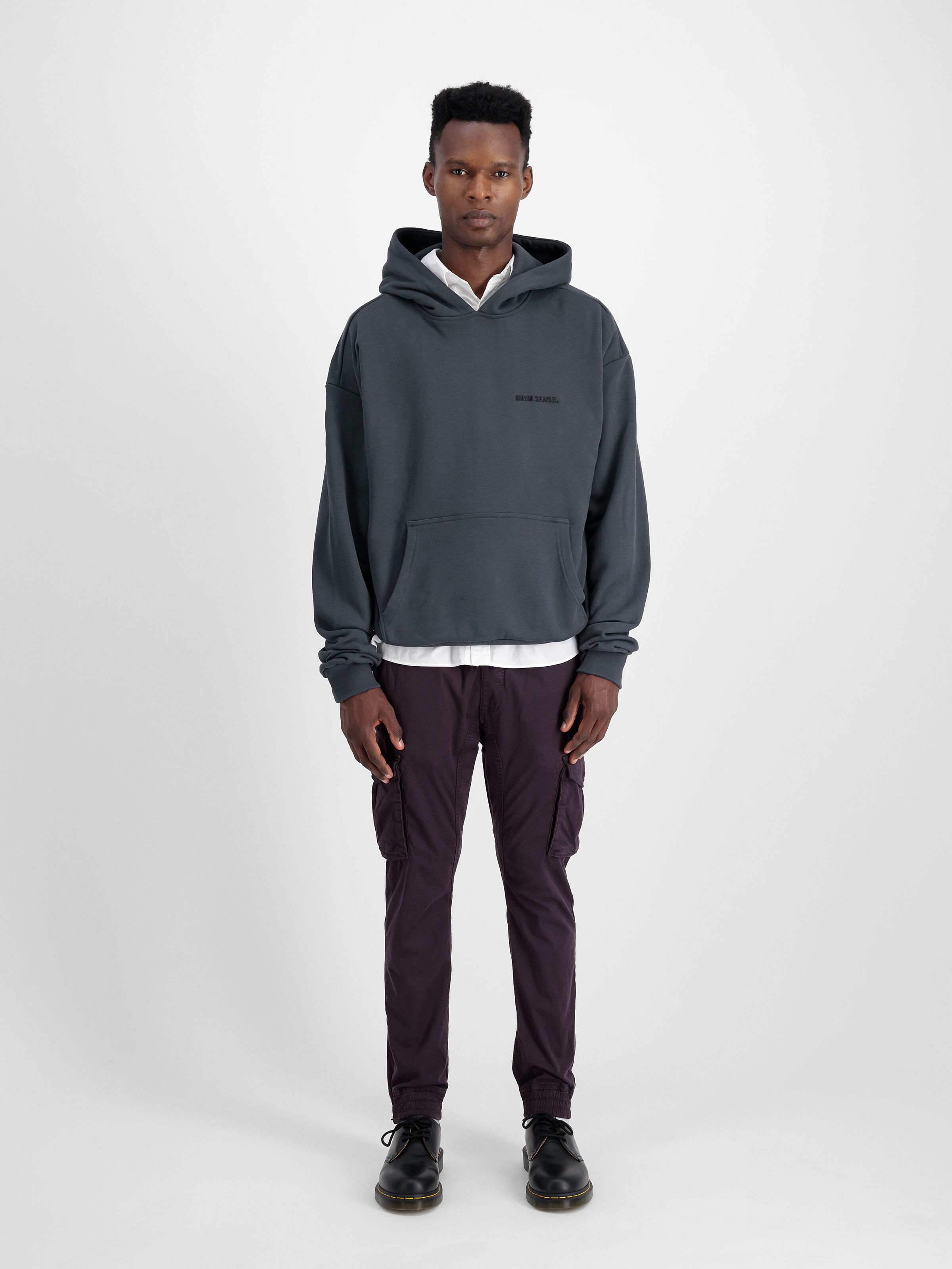 Cotton Twill Jogger Pant Plum 116202_719_2_model_00001_129407
