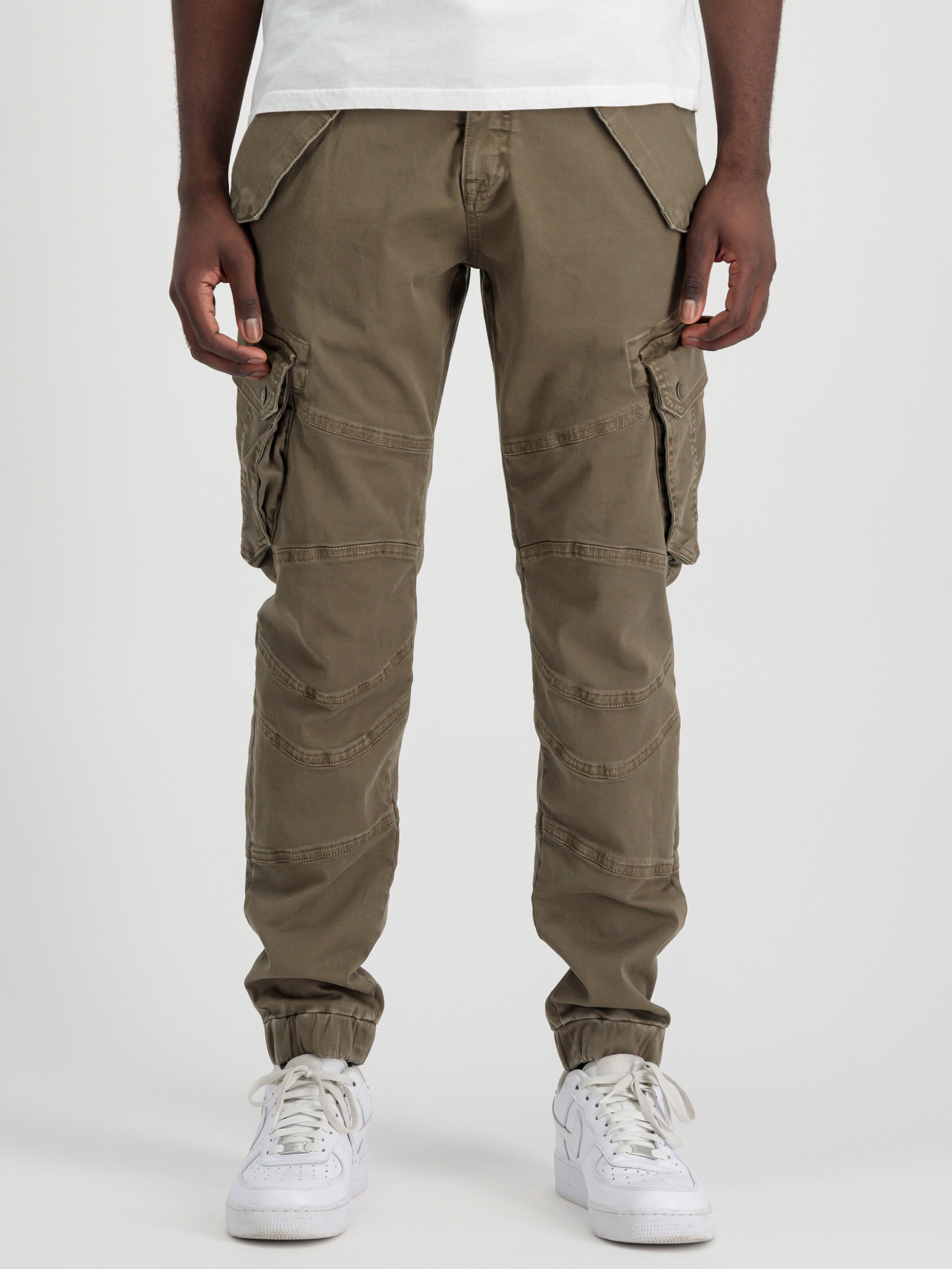 Combat Pant taupe 126215_183_alpha_industries_combant_pant_lw_001_183133