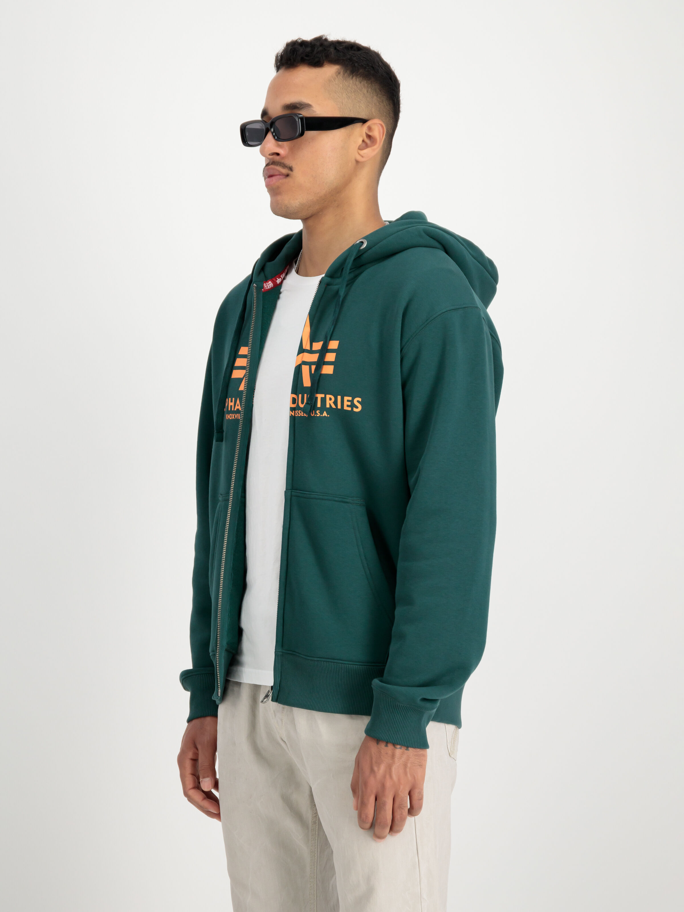 Basic Zip Hoodie Force Green 178325_720_2_model_00003_97482