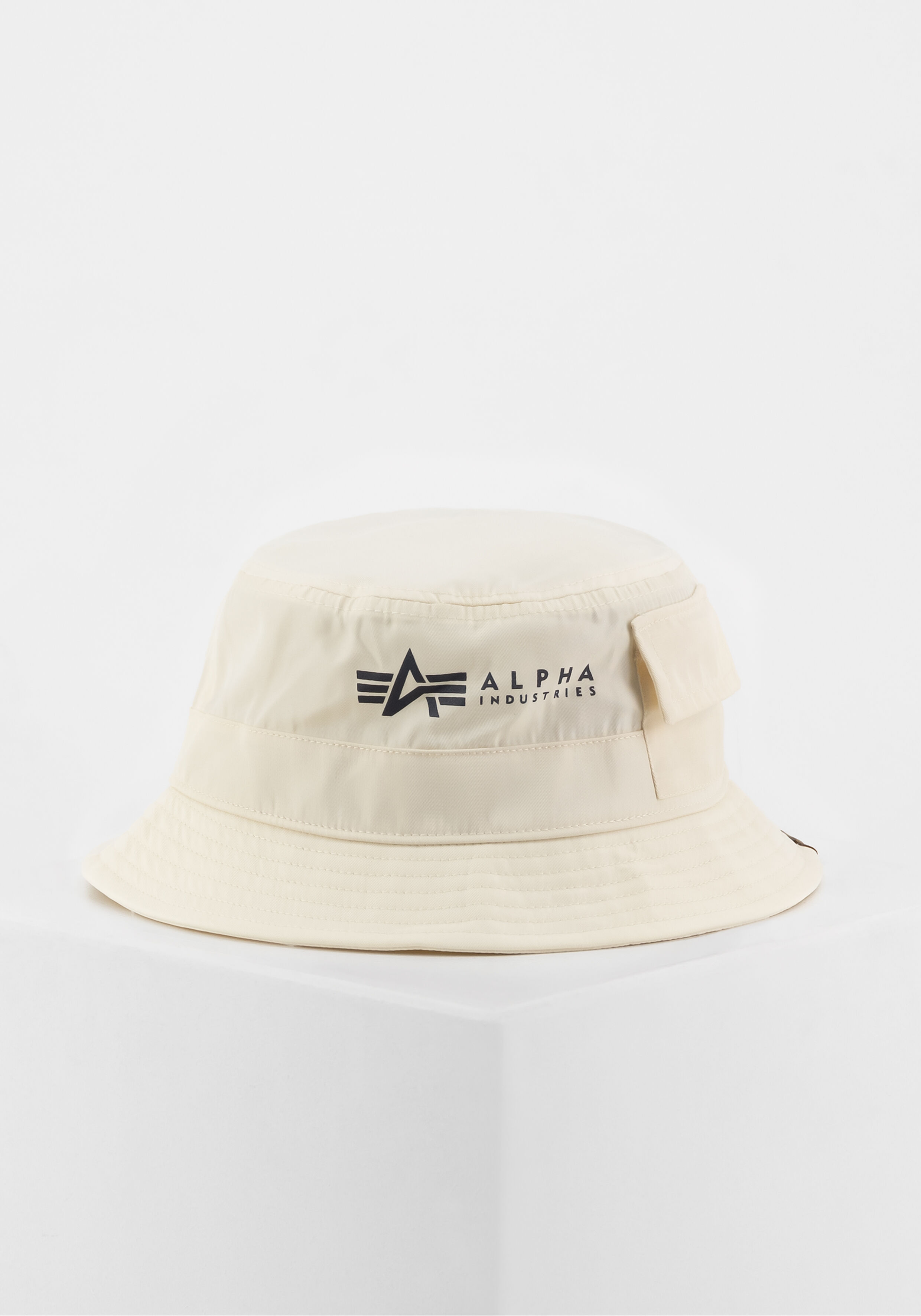 Utility Bucket Hat jet stream white 116911_578_001_123975.jpg