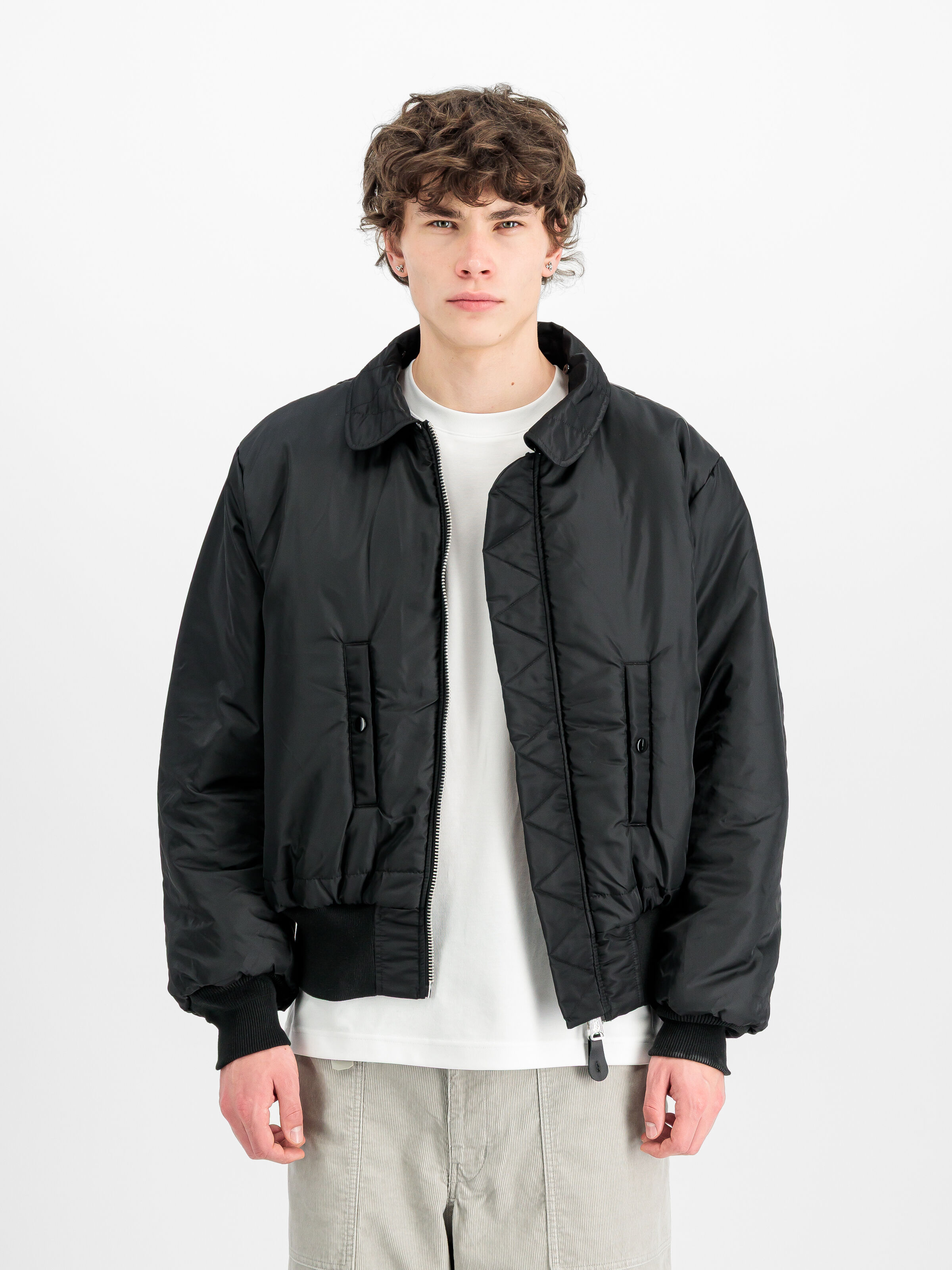 ALPHA x MASTERMIND REVERSIBLE FAUX MOUTON B-15 Bomber Jacket black 258019_03_3_detail_00001_215778