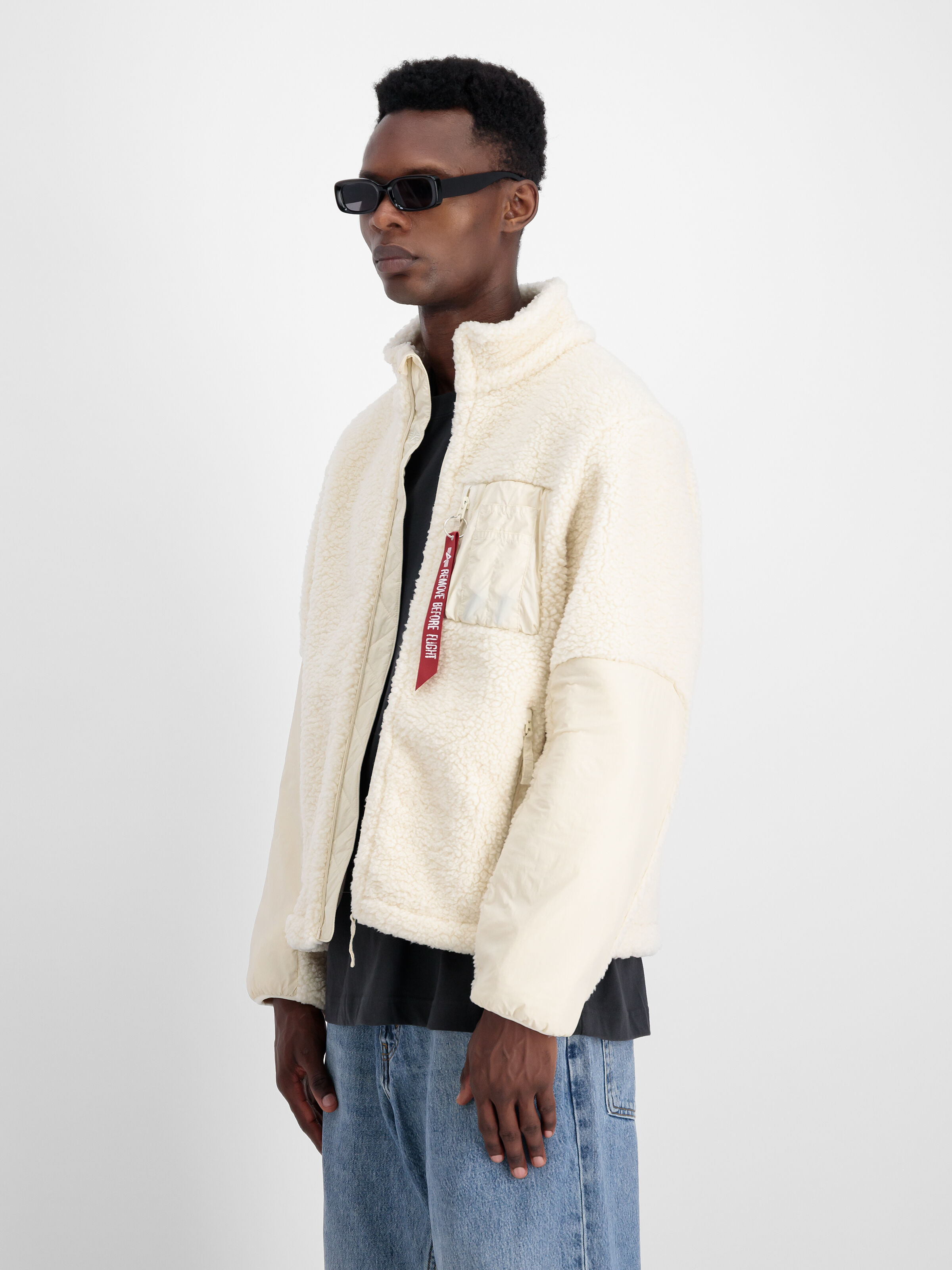 Sherpa Zip-Jacket off white 148118_16_2_model_00003_99006