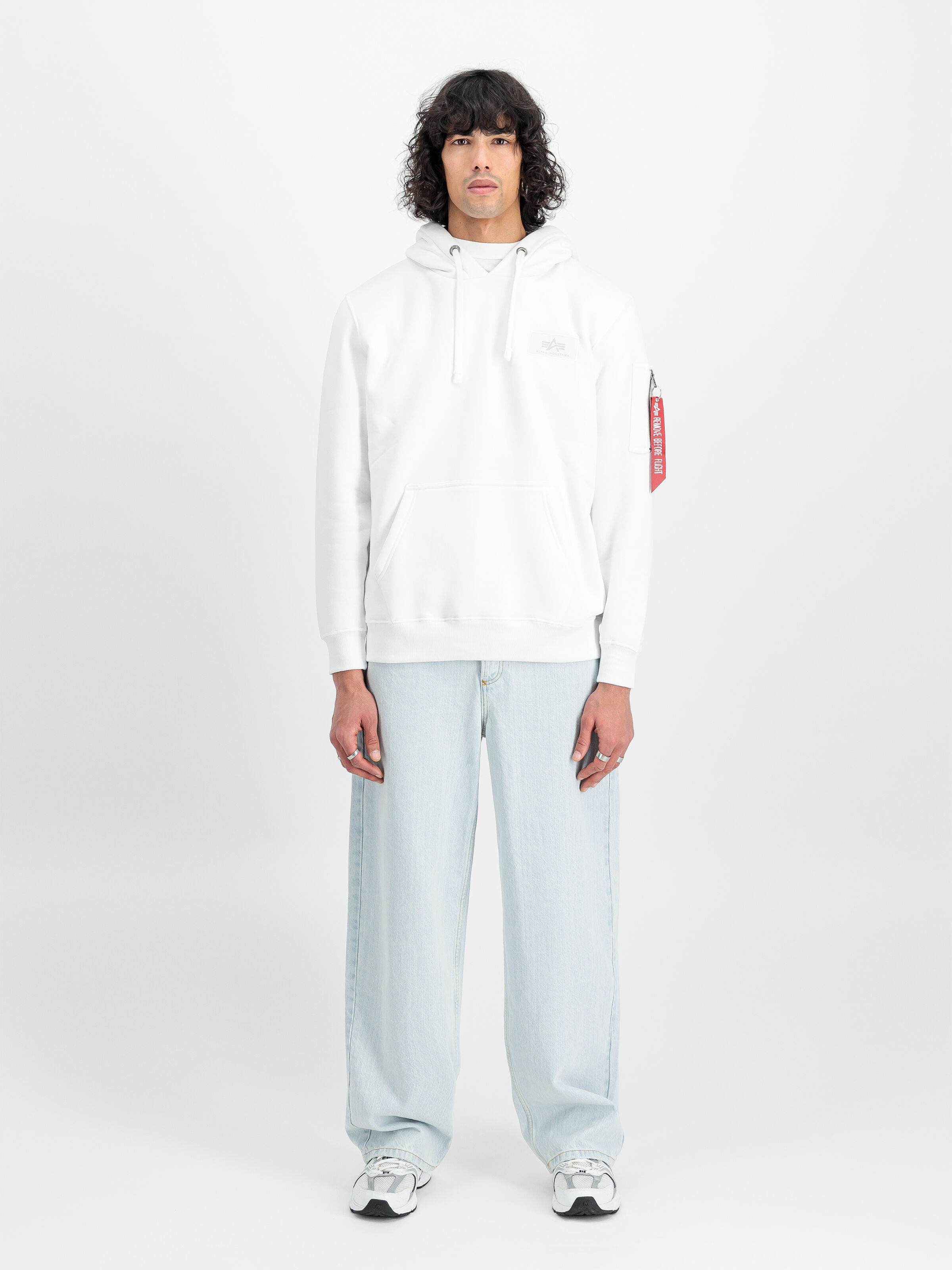 Backprint Hoodie white 178318_09_2_model_00001_128226