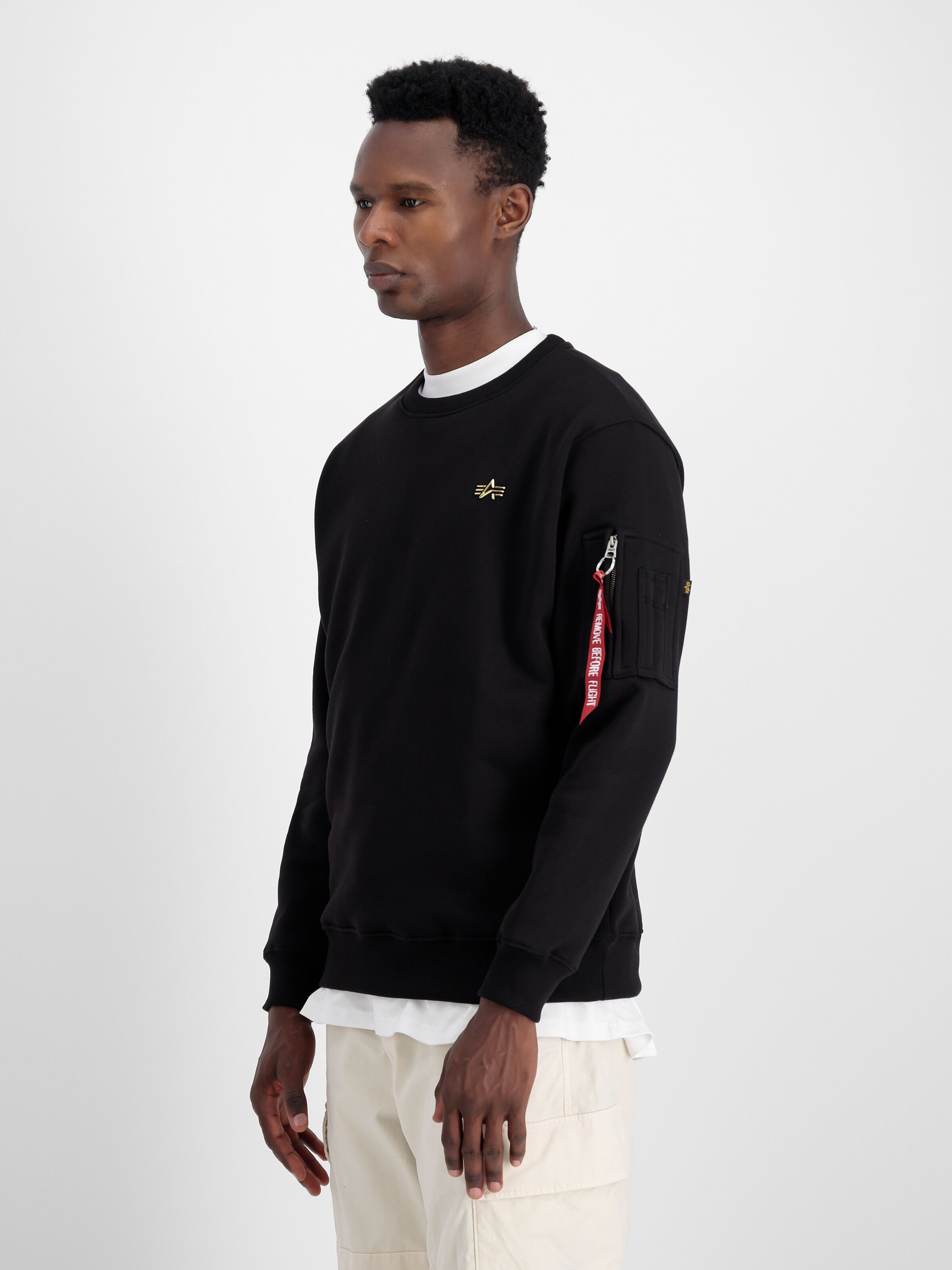 3D Small Logo Sweatshirt black 148309_03_2_model_00003_98589